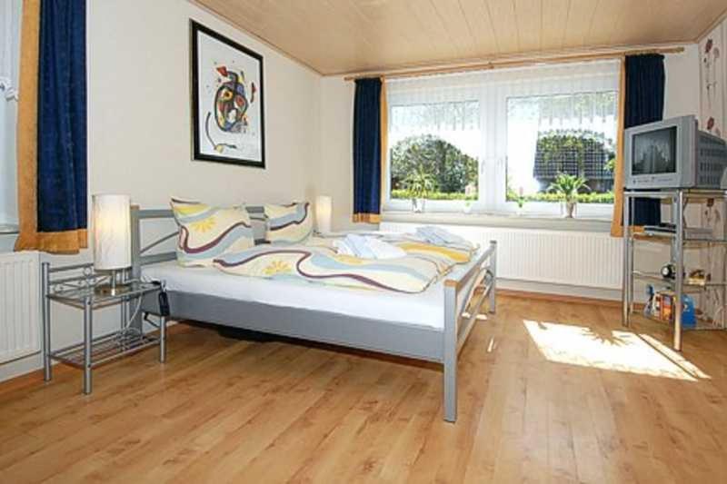 Two-Bedroom Apartment photo 2