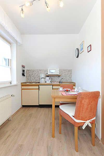 One-Bedroom Apartment photo 3