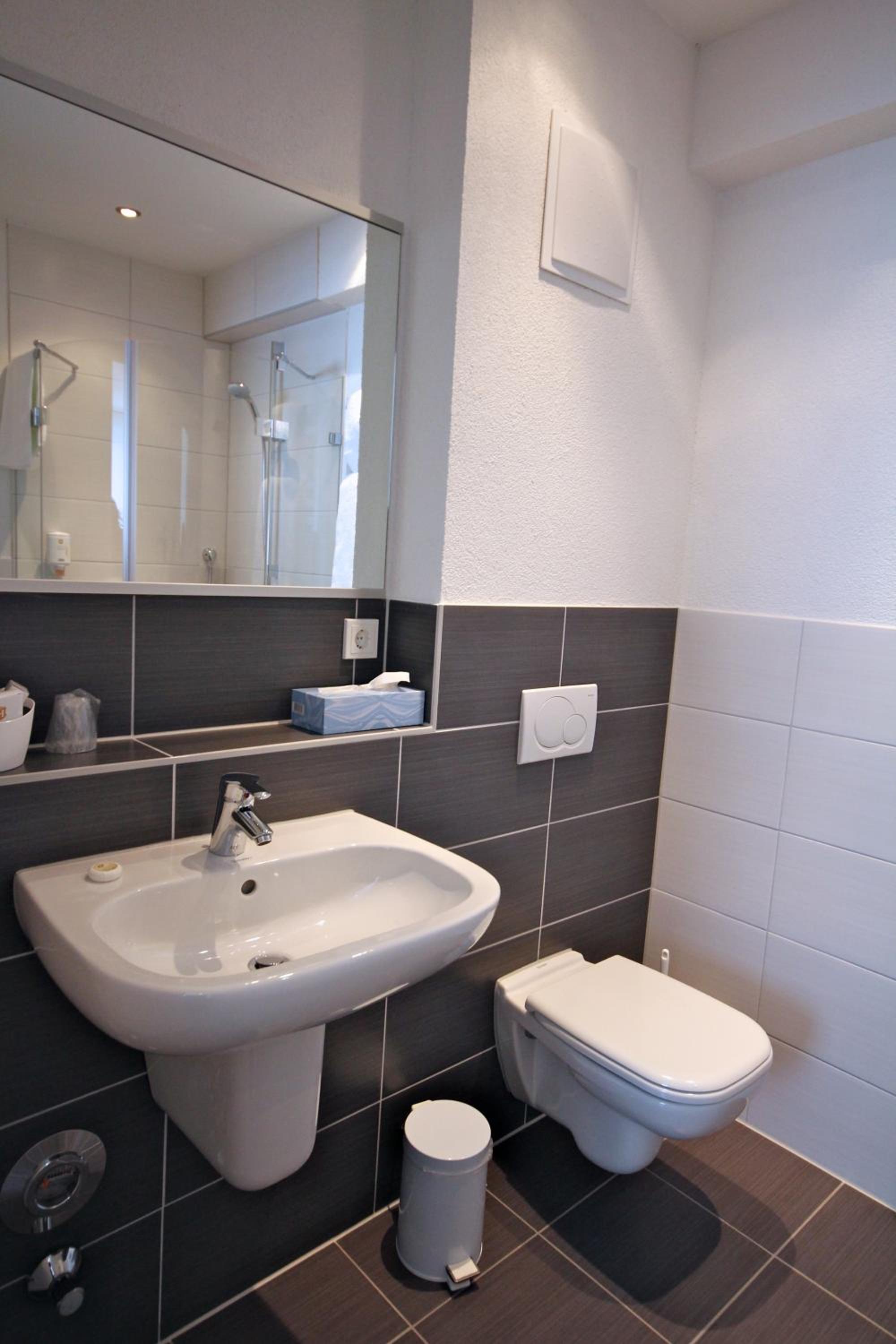 Premium Double Room with Balcony photo 3