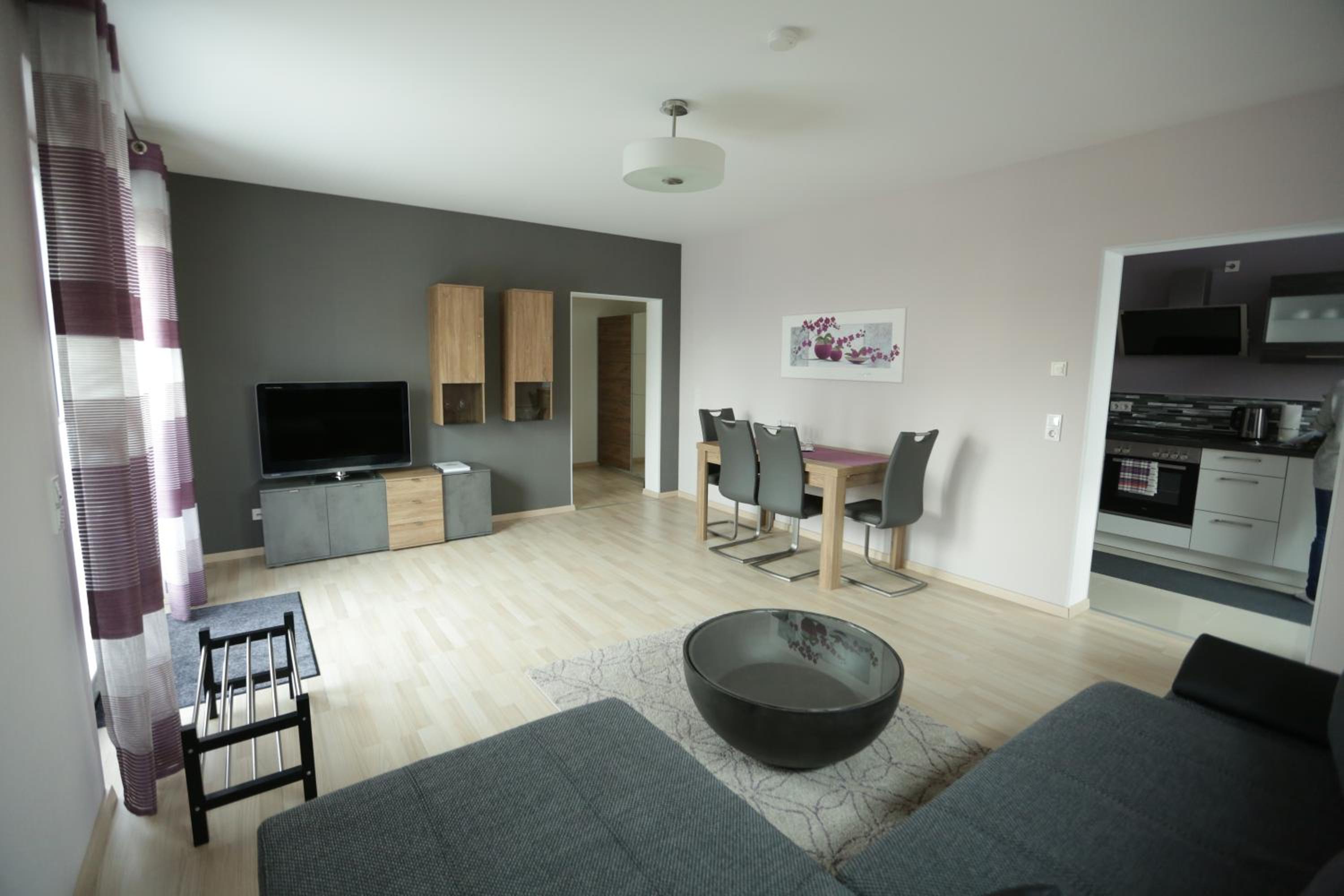 Apartment photo 1