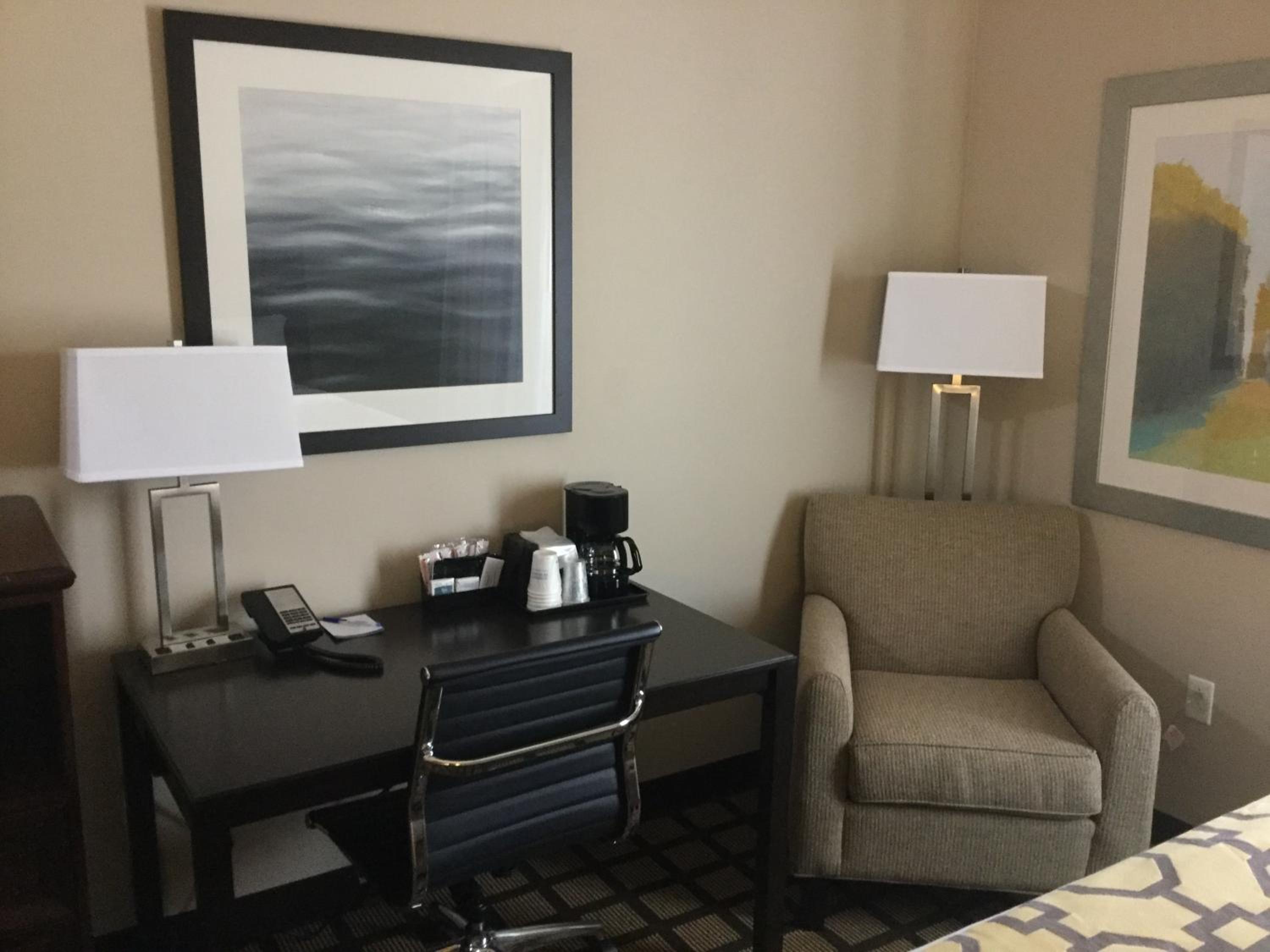 King Room - Mobility Access/Non-Smoking