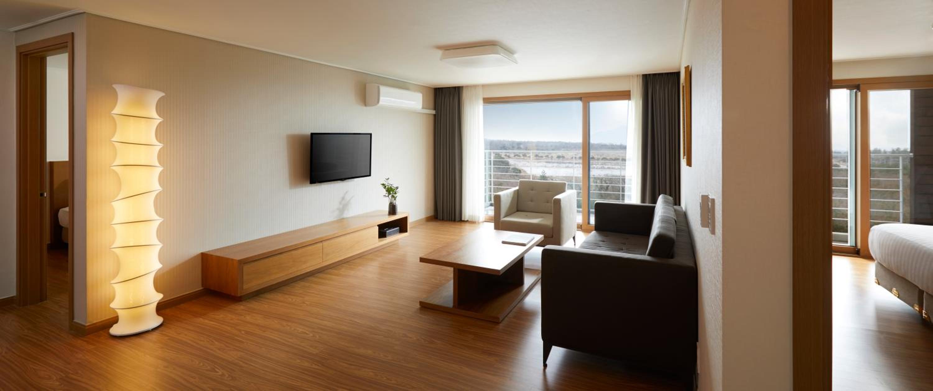 Two-Bedroom Suite