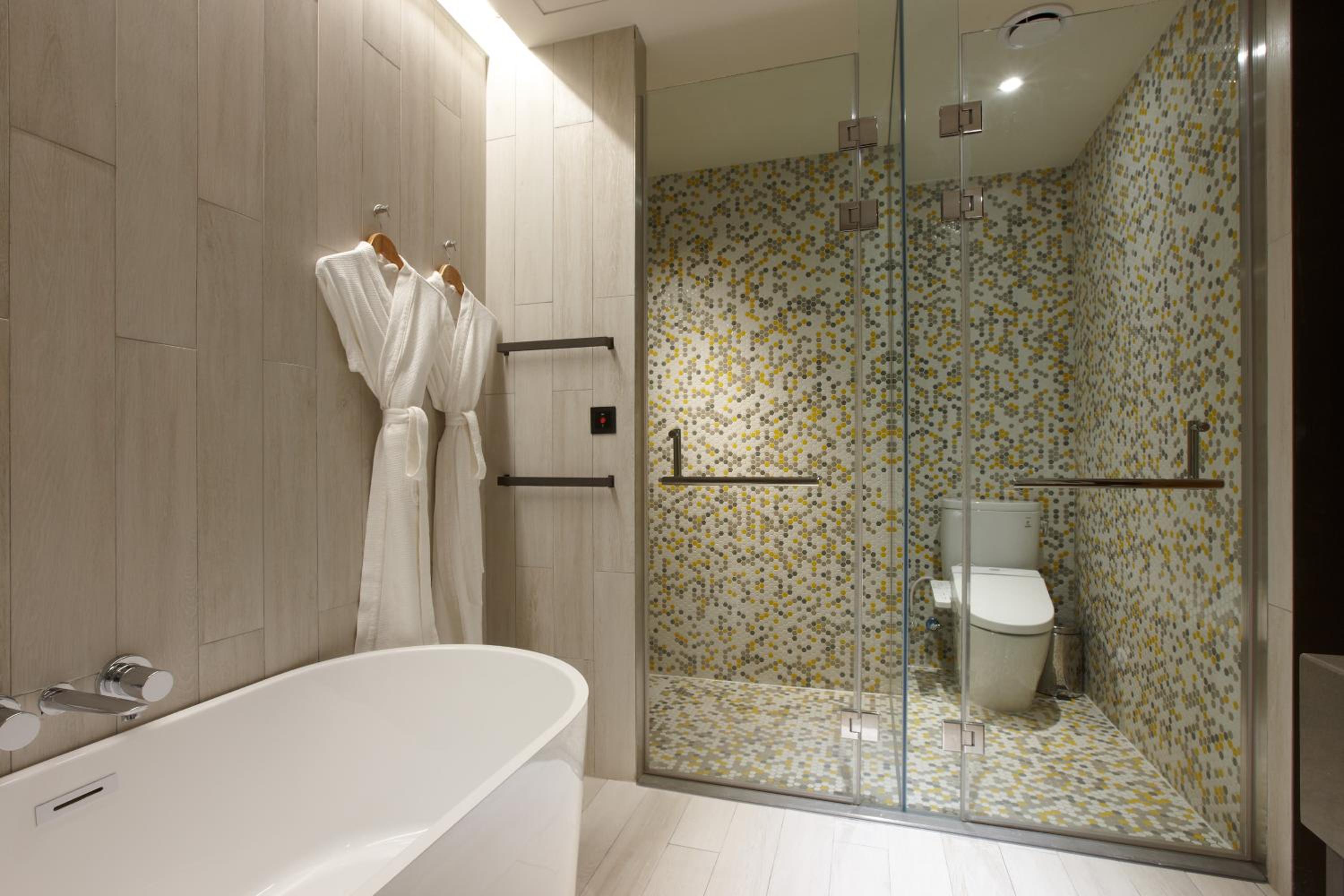 King Room with Garden View photo 3