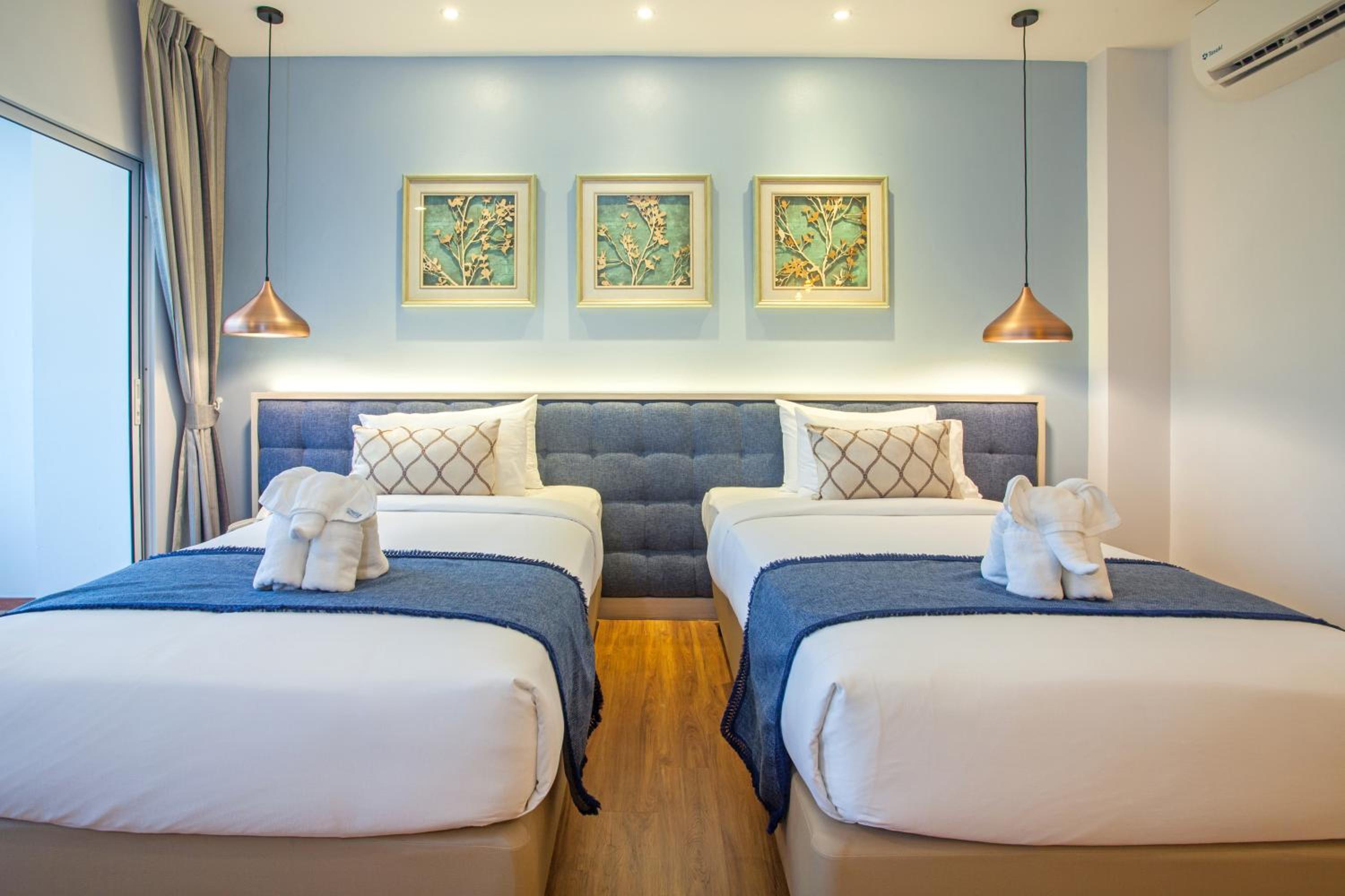 Deluxe Double or Twin Room photo 3