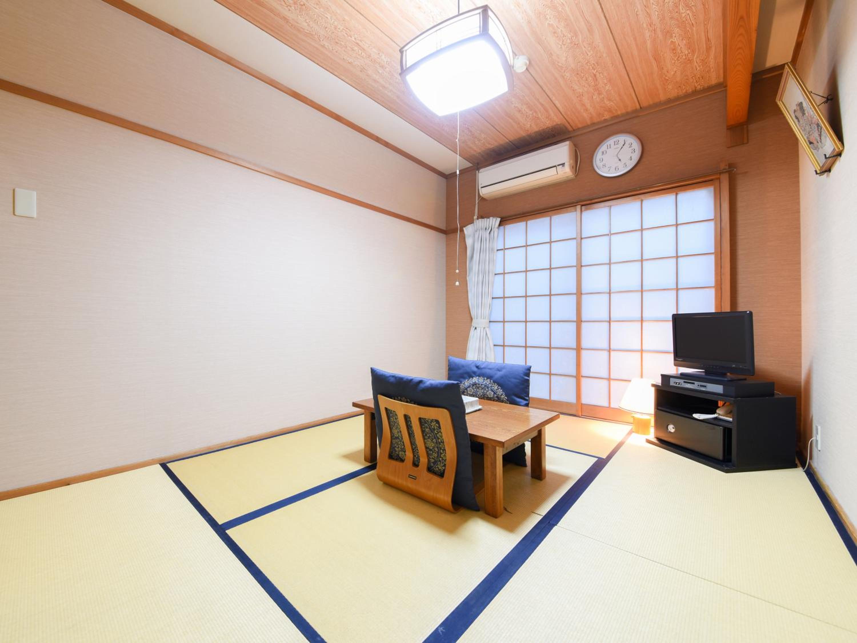 Japanese-Style Twin Room photo 1
