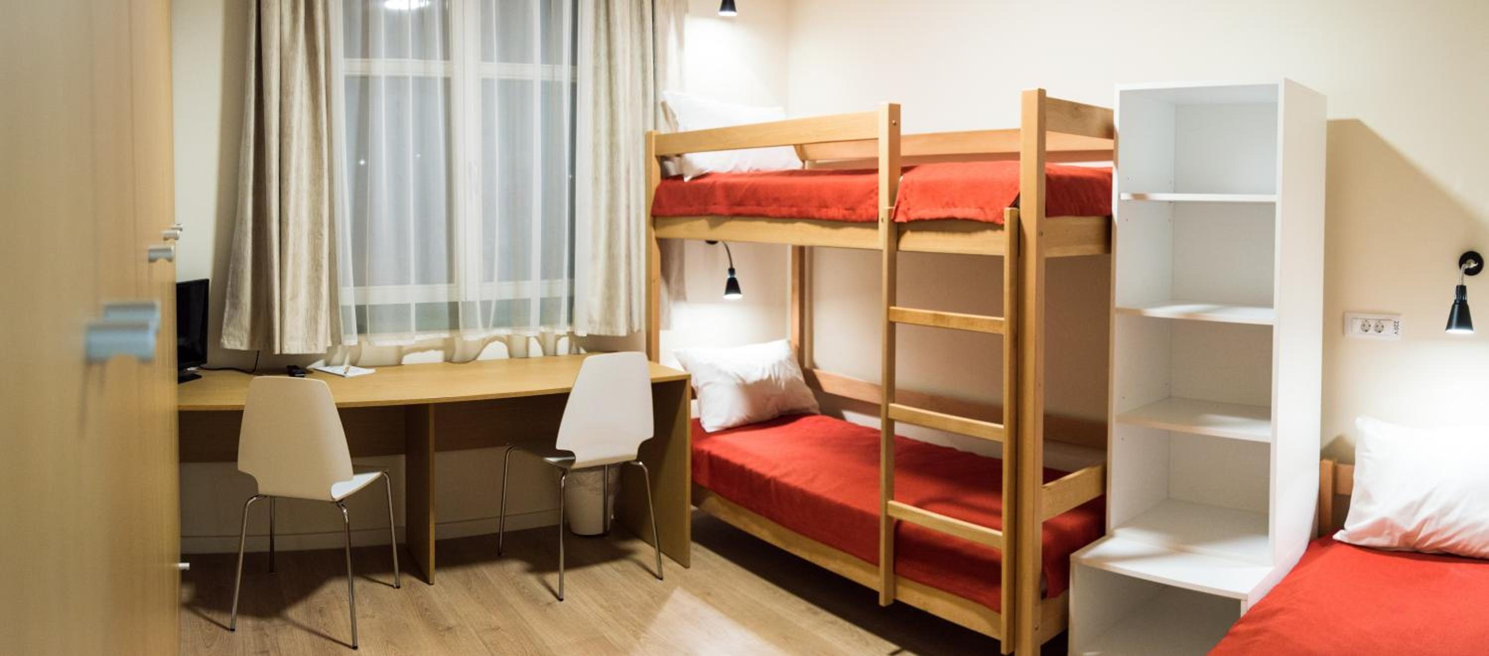 Triple Room **