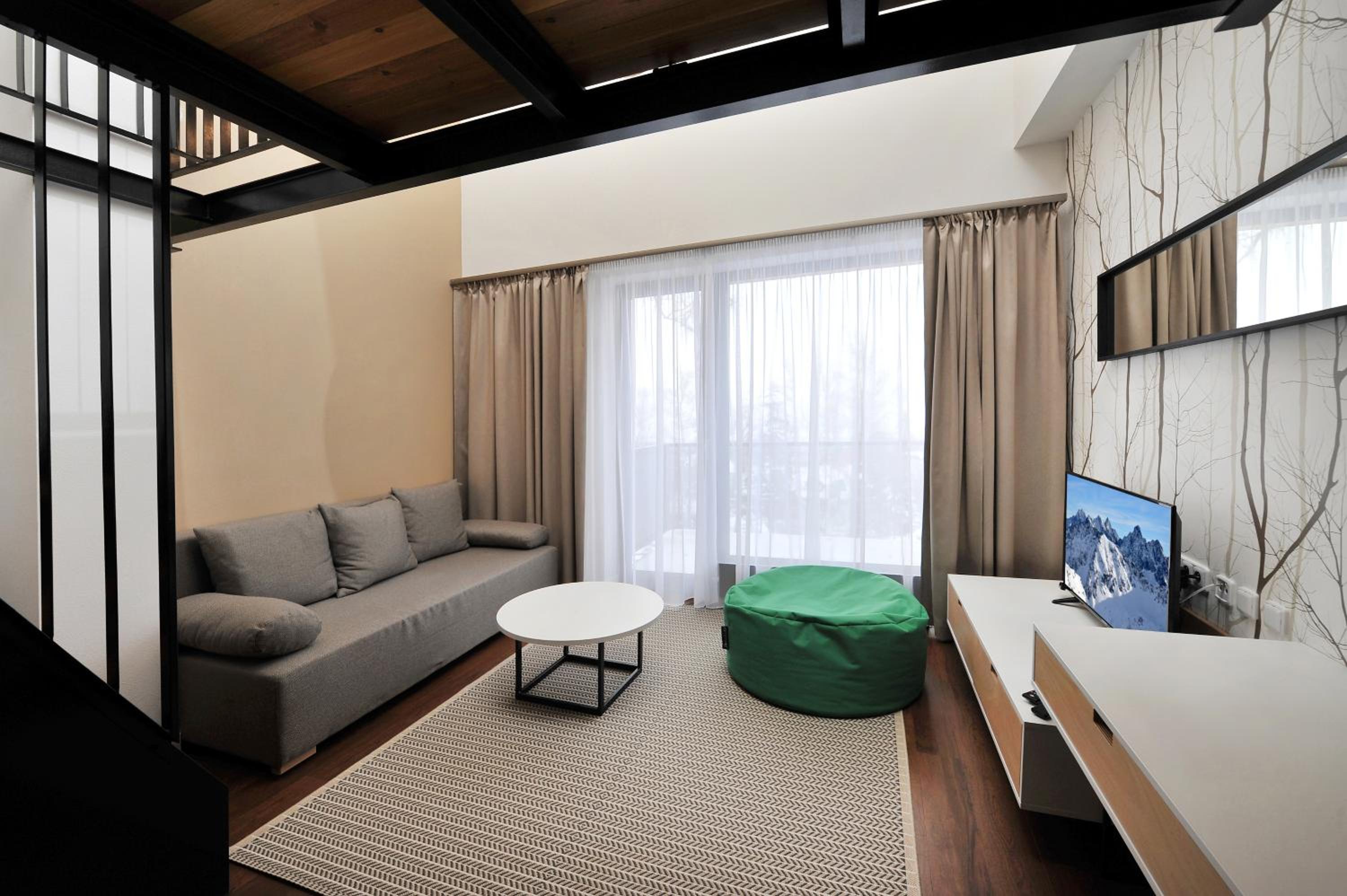Apartment with Balcony