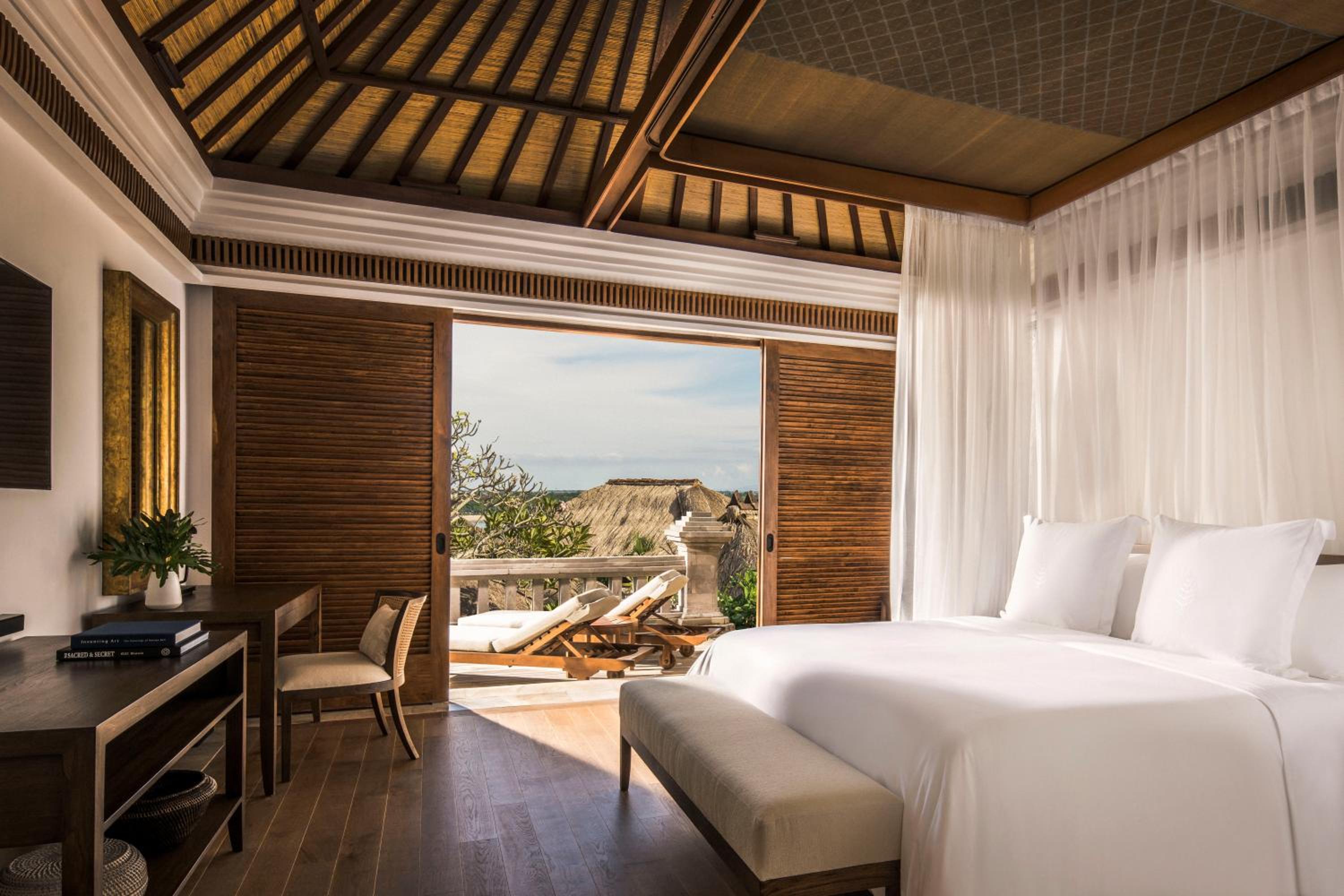 Two-Bedroom Jimbaran Bay Villa - Photo 8
