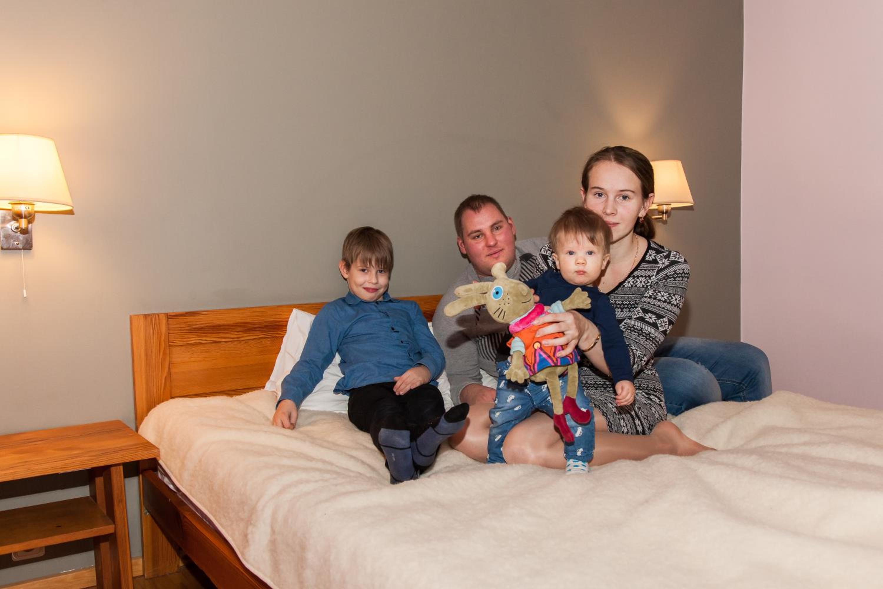 Family Room (2 Adults + 2 Children) photo 2