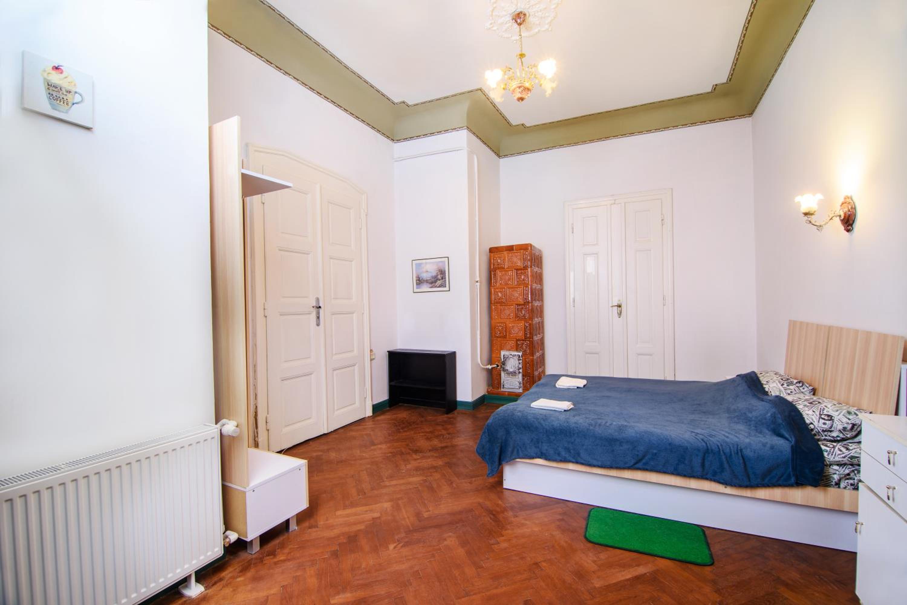 Standard Double Room with Shared Bathroom photo 3