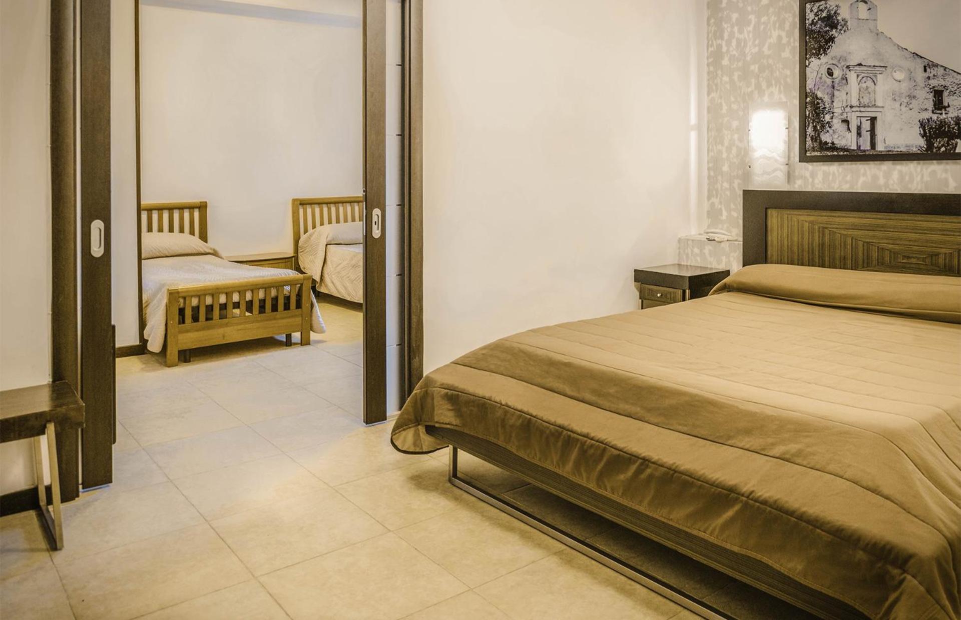 Quadruple Room with Bathroom photo 1