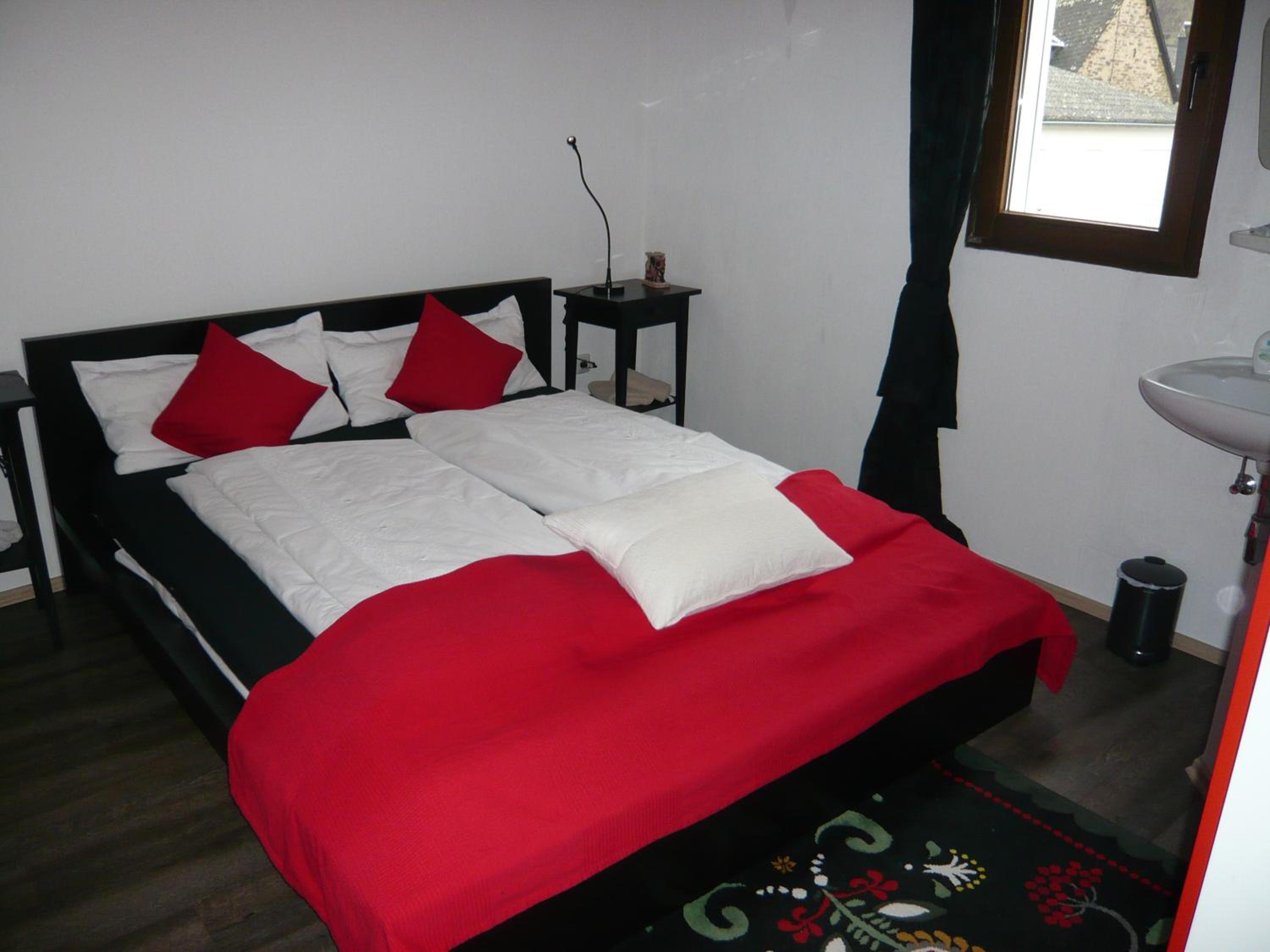 Standard Double Room photo 3
