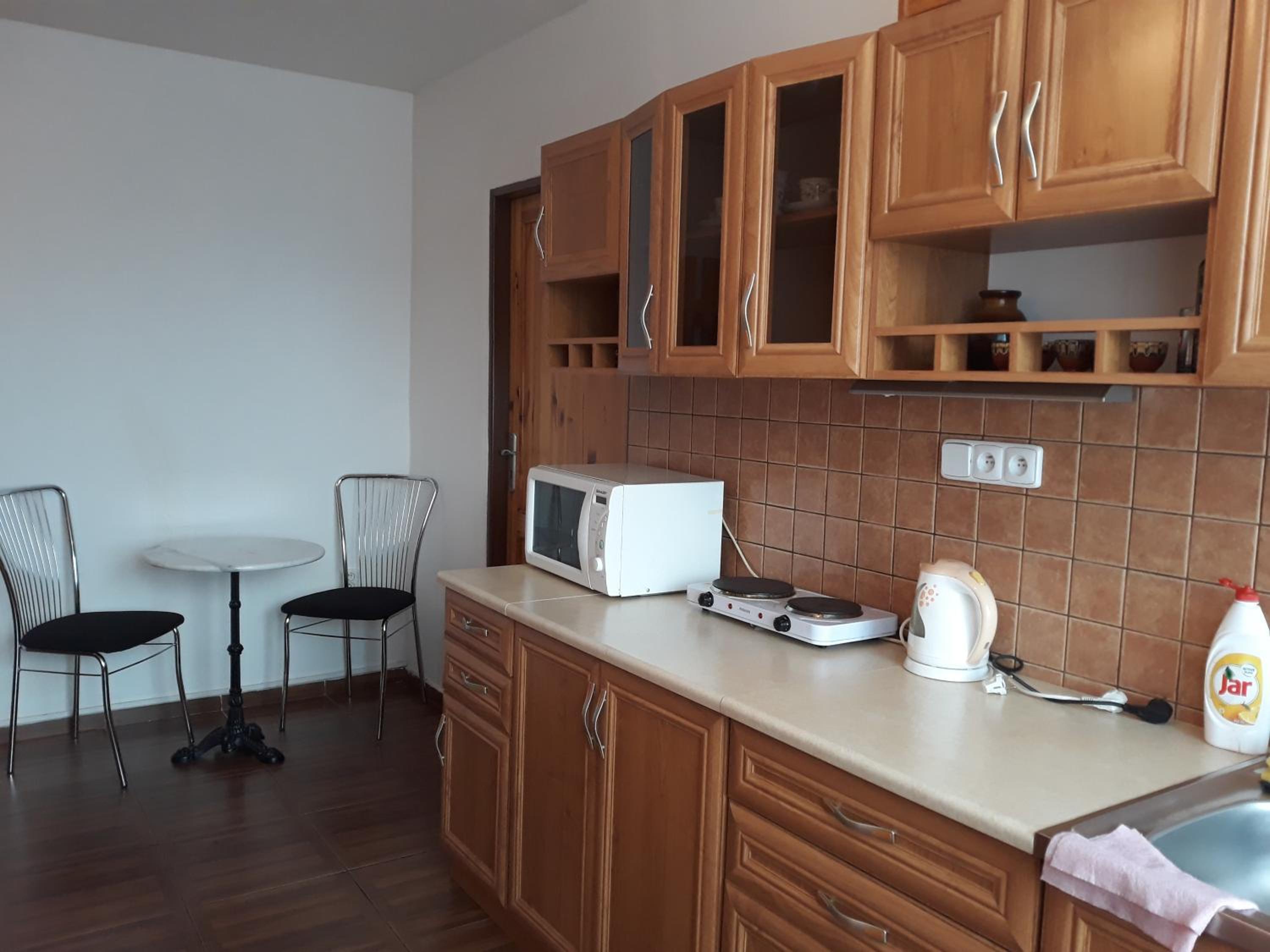 One-Bedroom Apartment photo 2