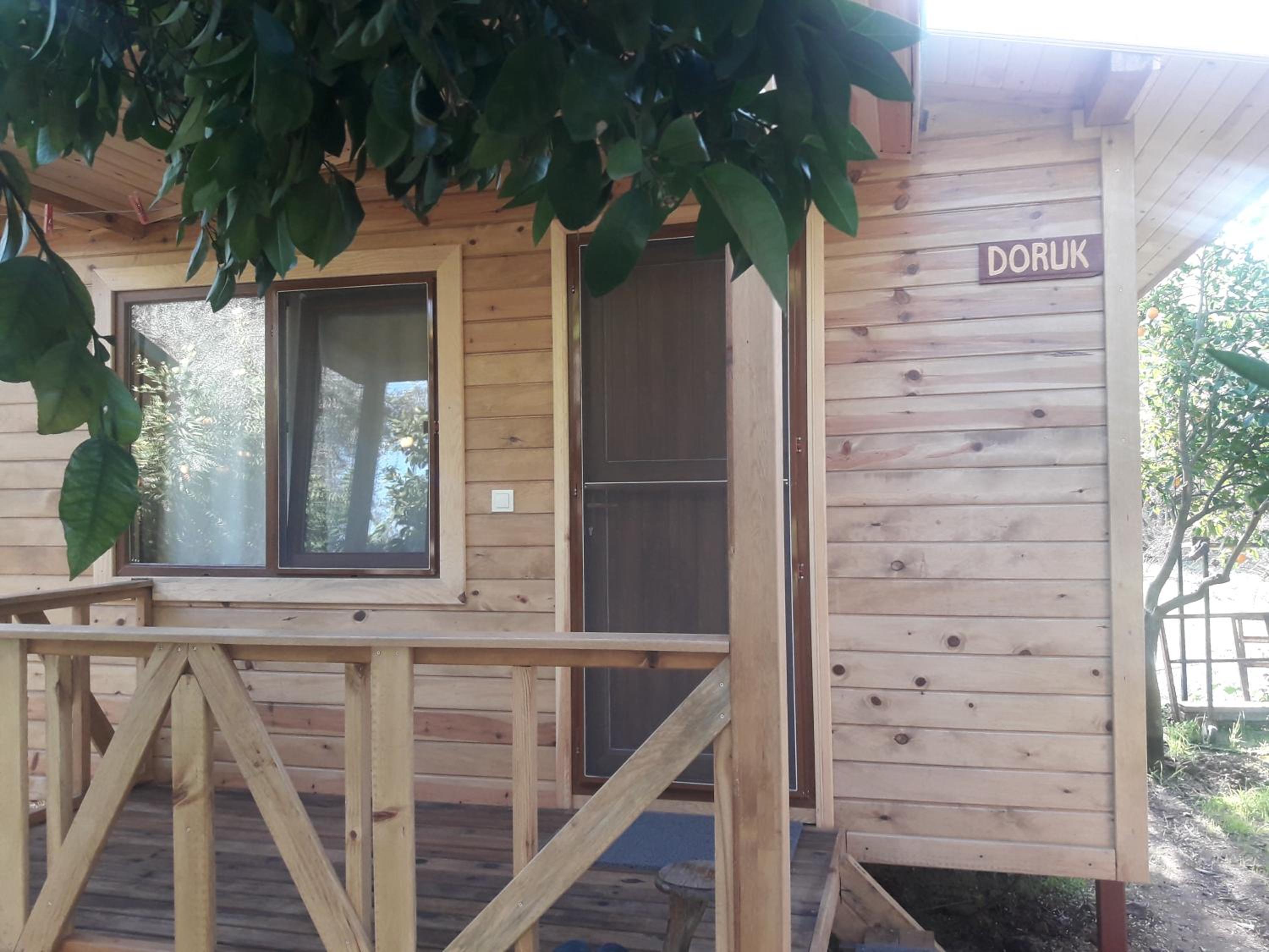 Bungalow with Garden View photo 2