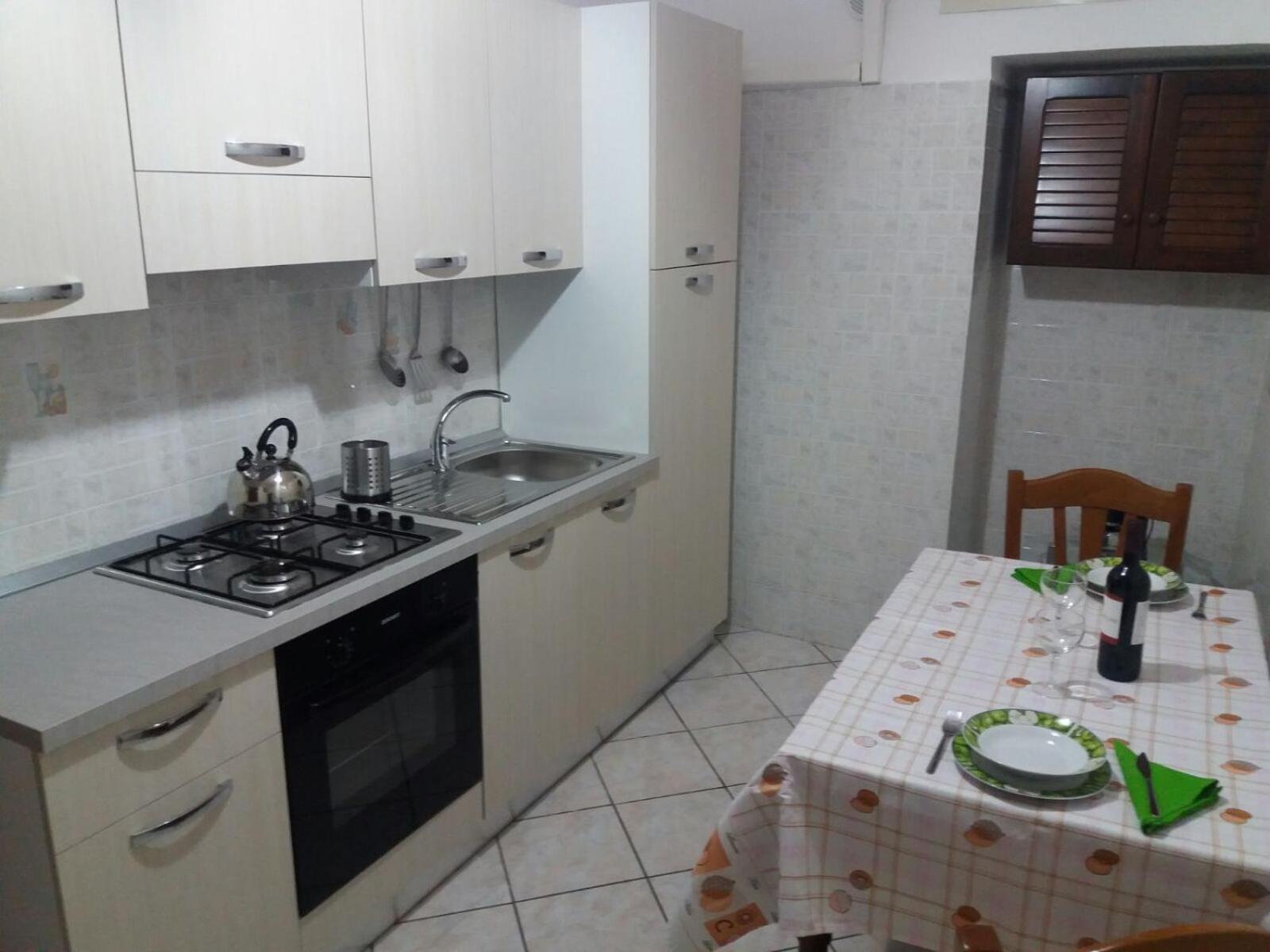 Apartment photo 3