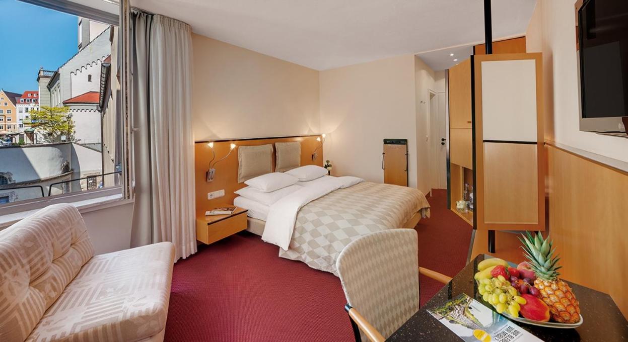Double Room - Photo 1