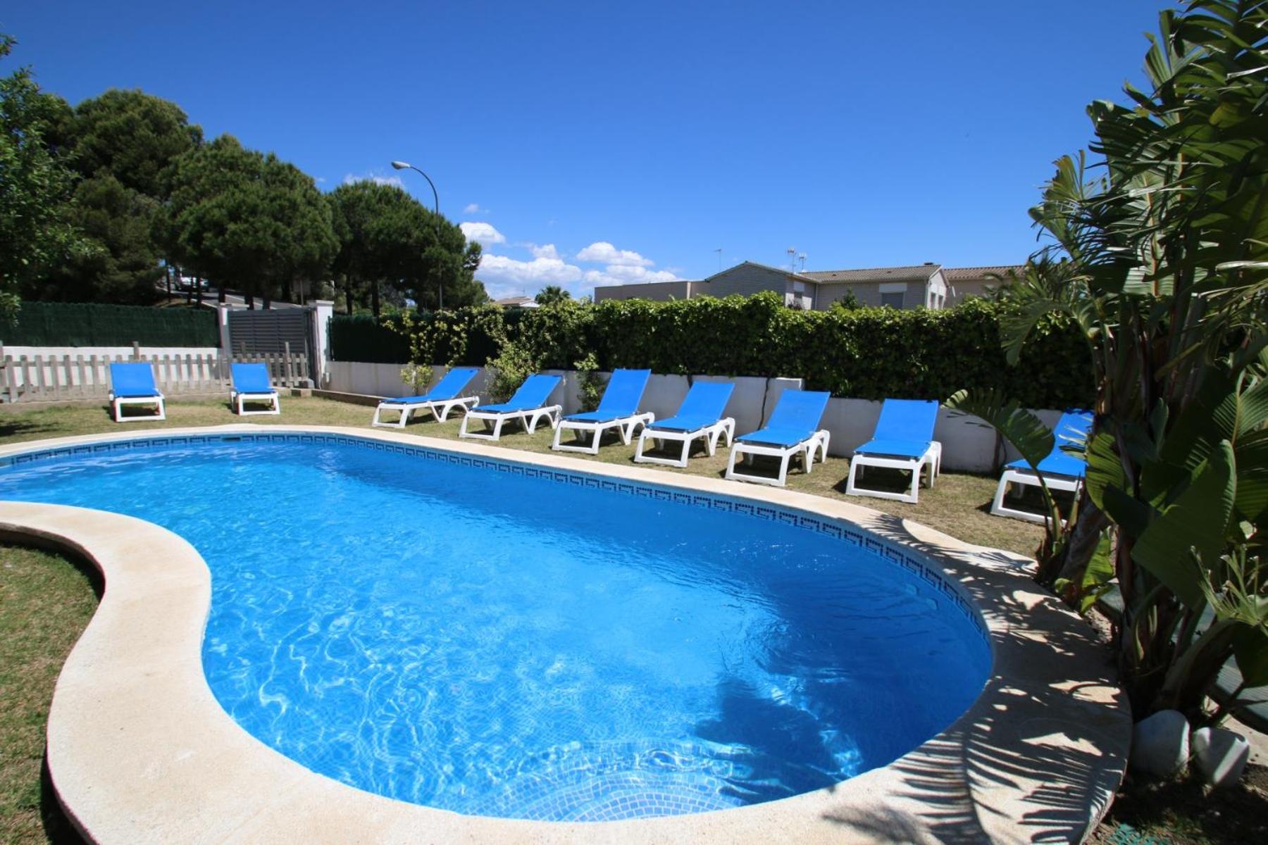 Apartamento con vista al jardín