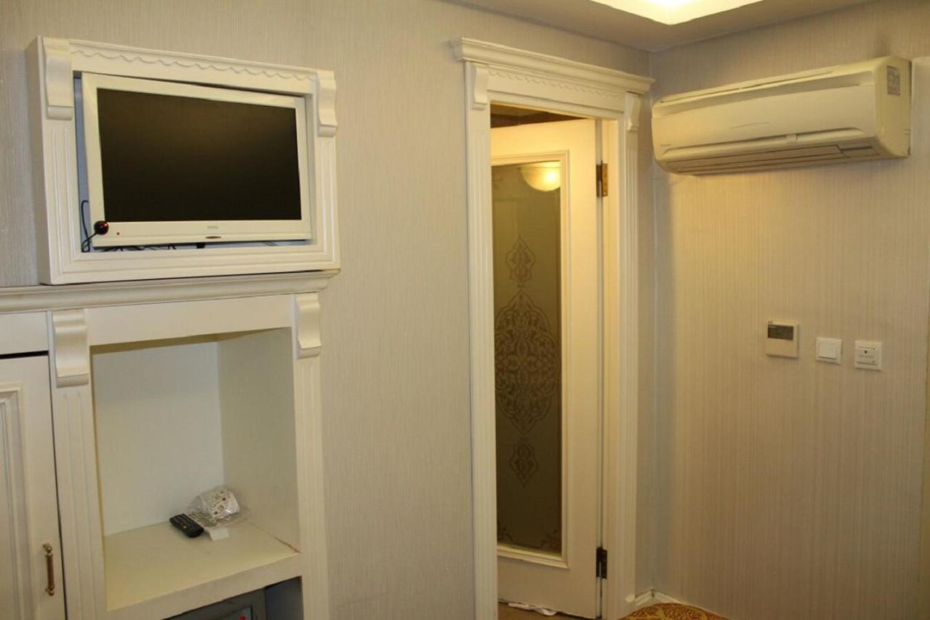 Small Double Room photo 3