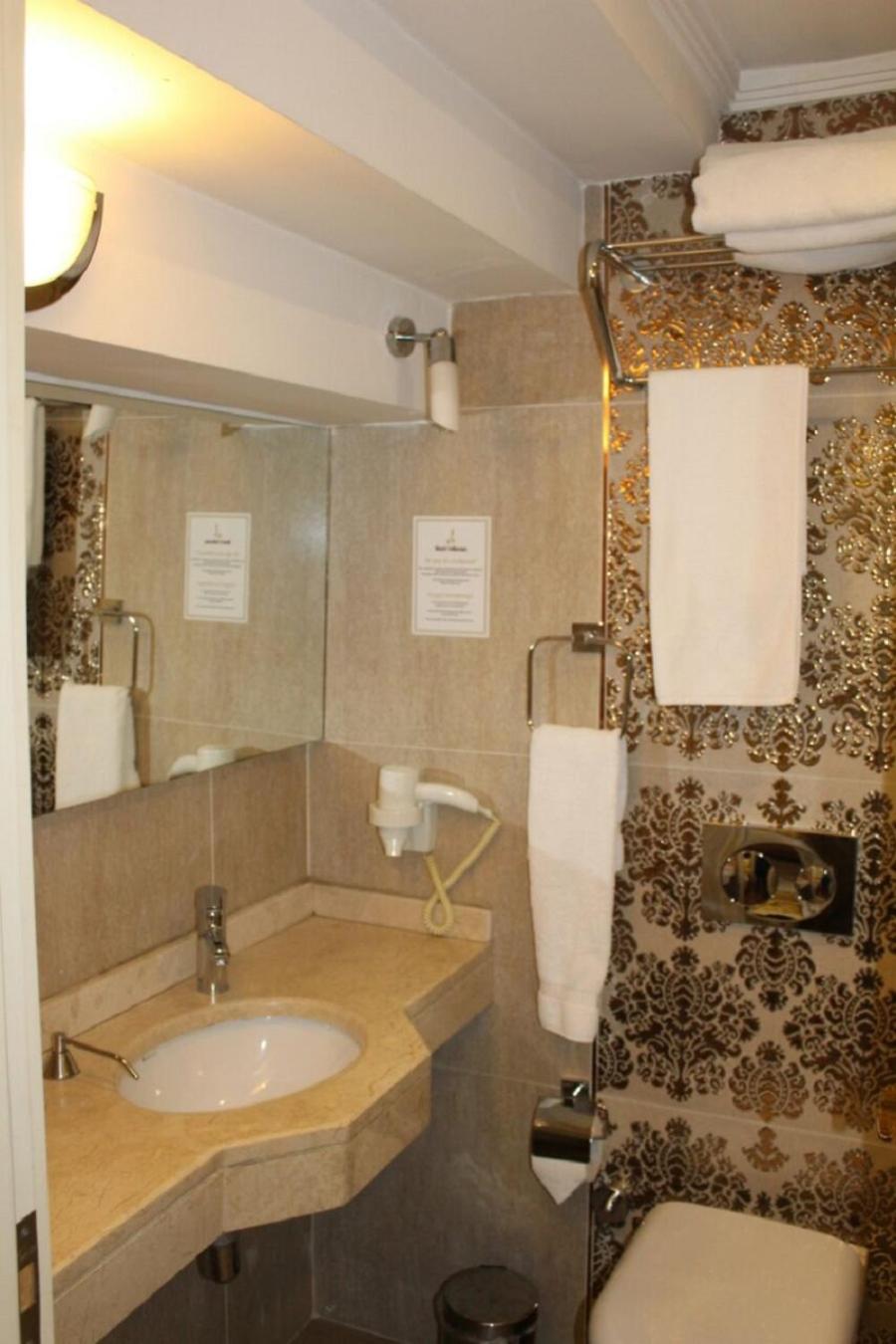 Small Double Room photo 2