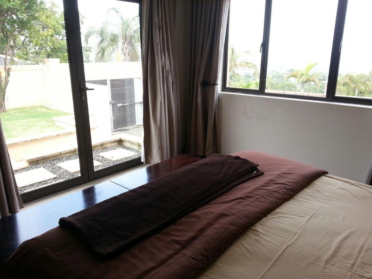 Three-Bedroom House - Photo 21