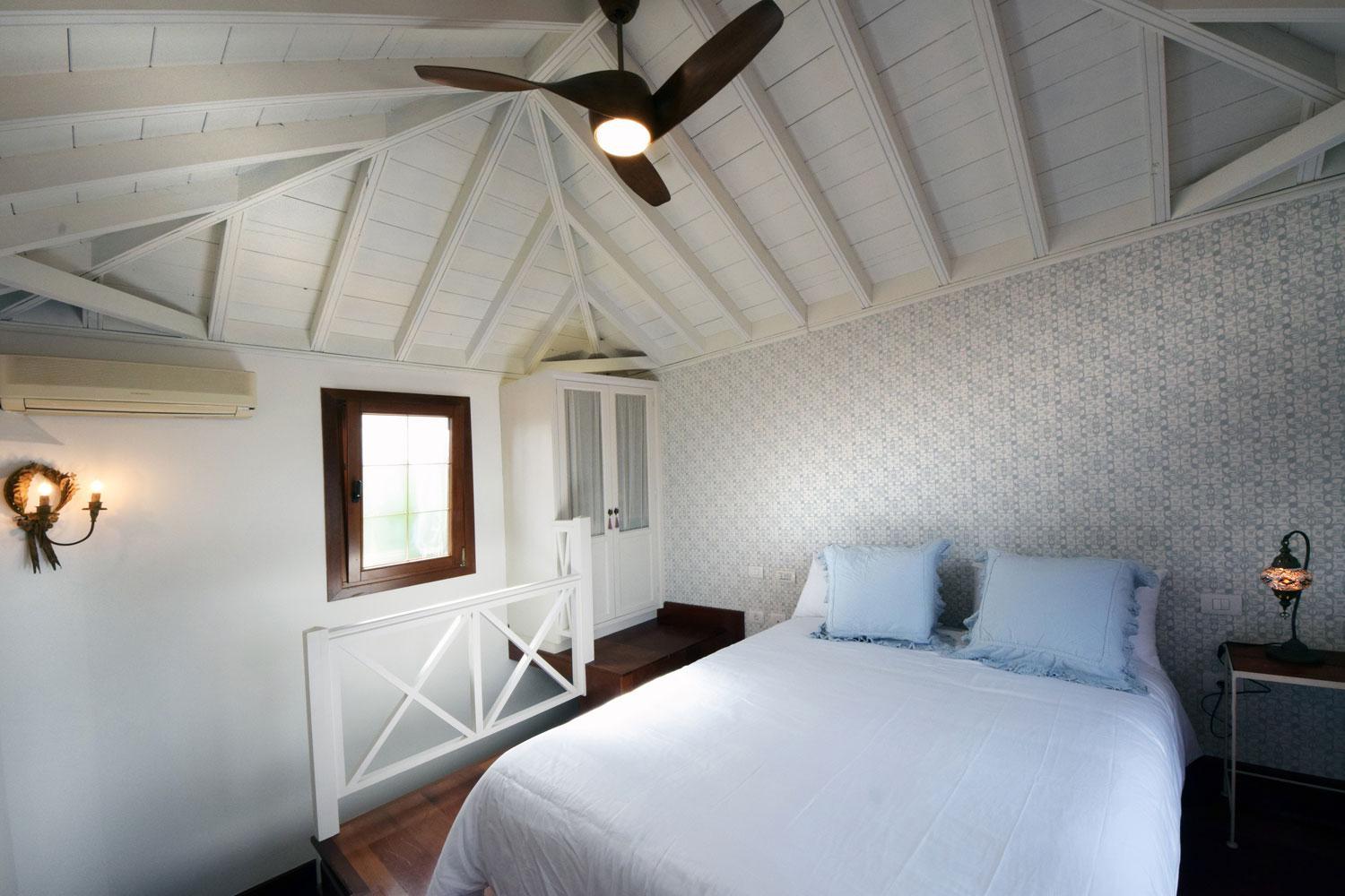 Casa de cuatro habitaciones