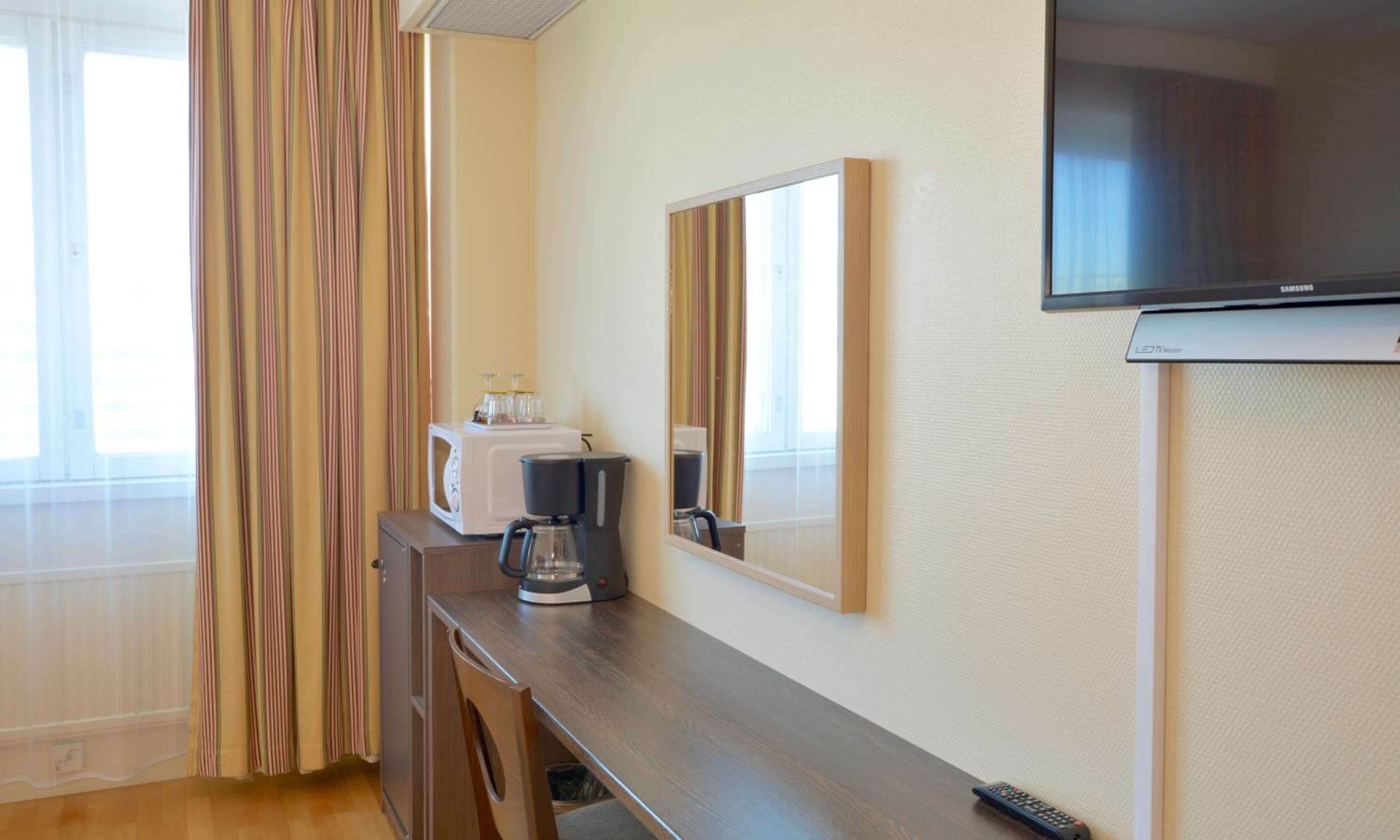 Double Room - Photo 4