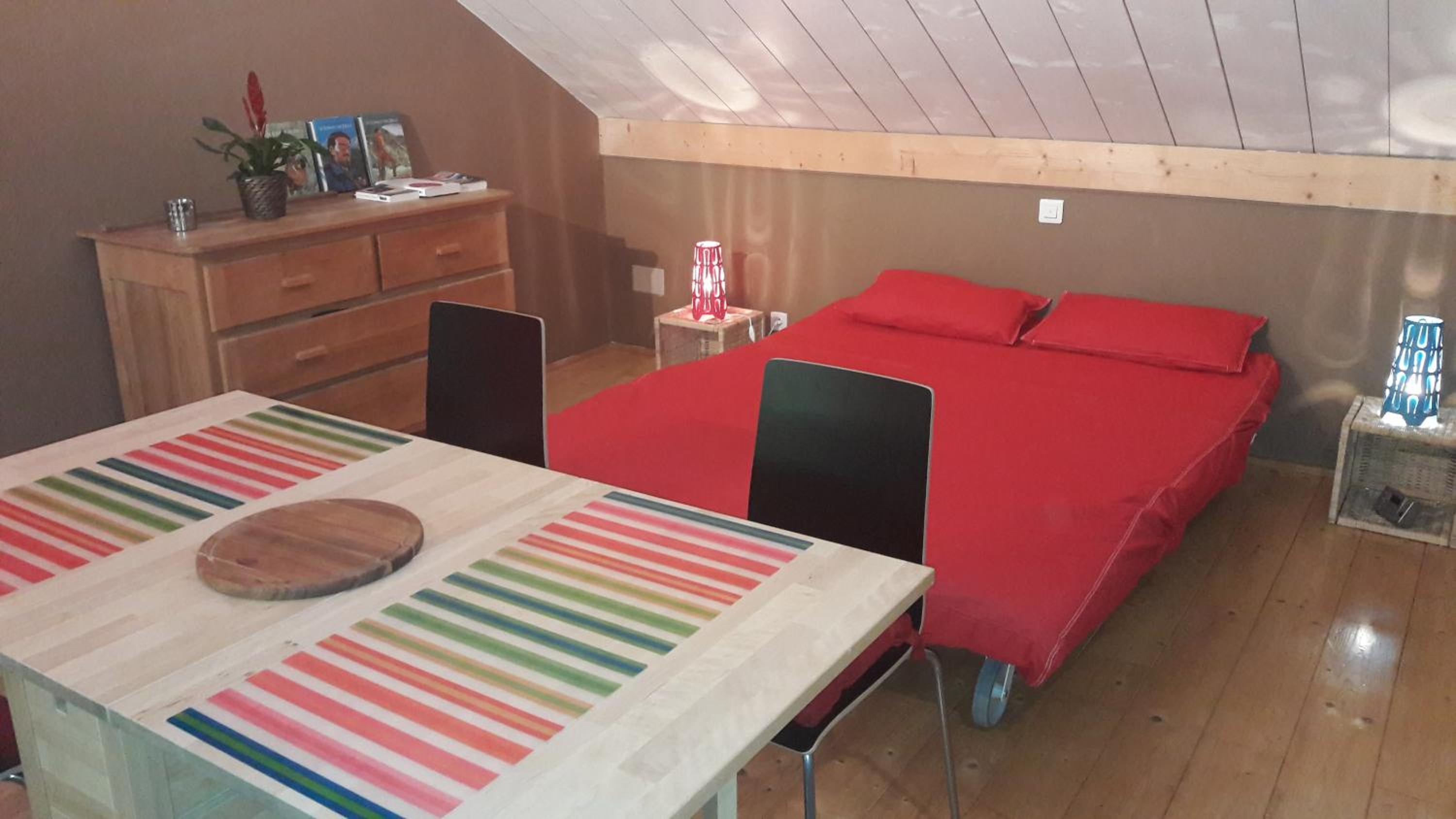 One-Bedroom House - Photo 13
