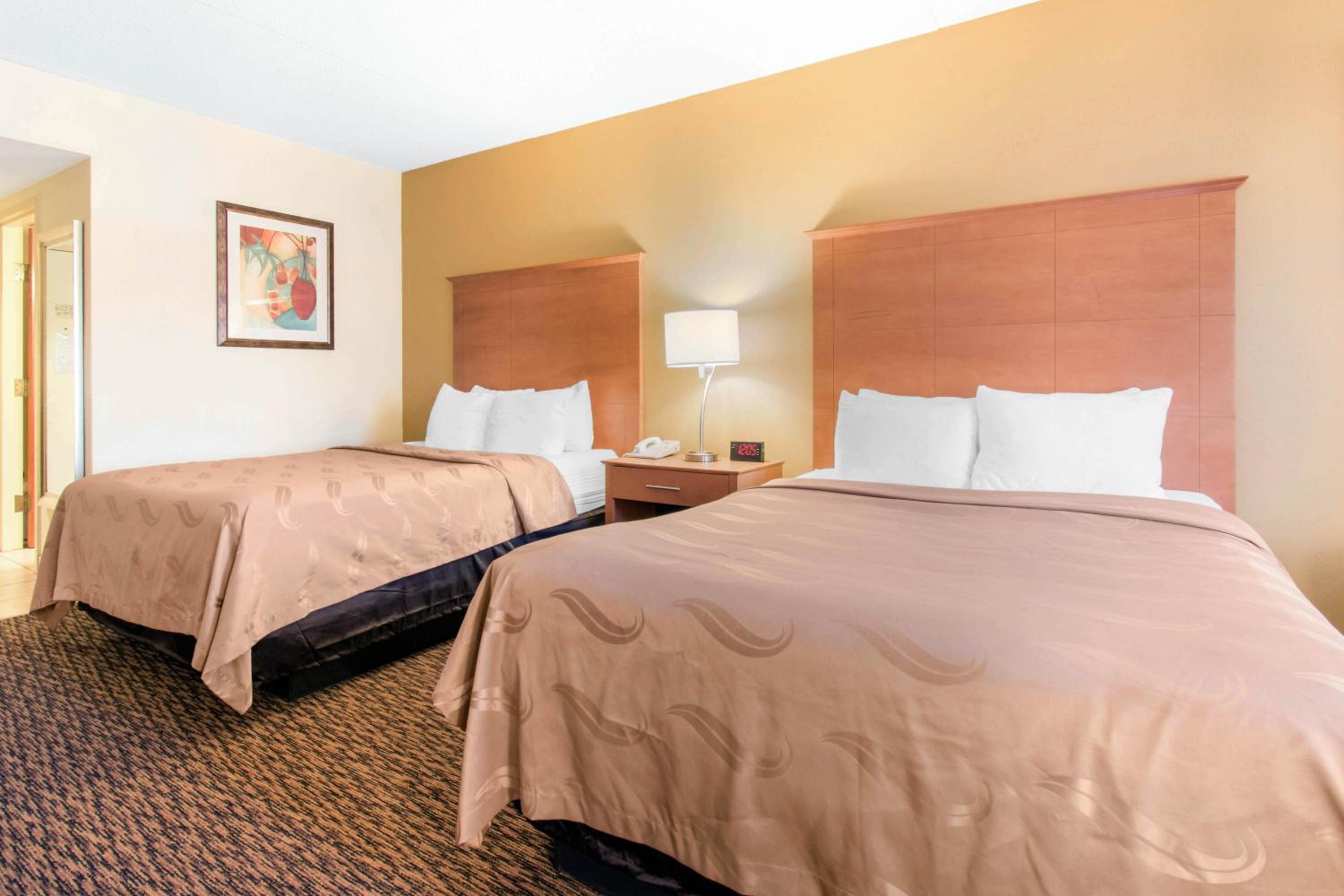 Queen Room with Two Queen Beds - Non-Smoking