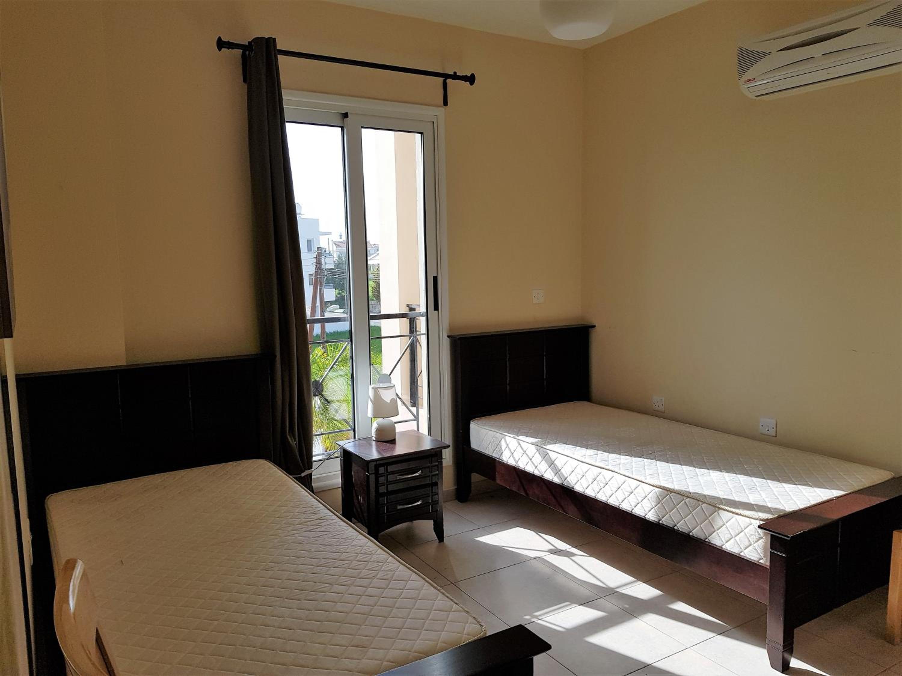Two-Bedroom Apartment with Balcony photo 1