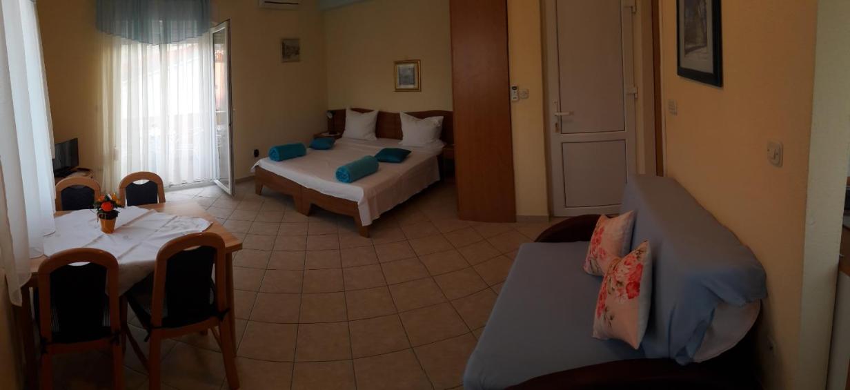 Apartment with Balcony - Photo 1