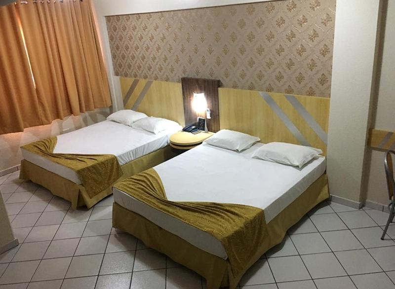 King Room with Two King Beds photo 2