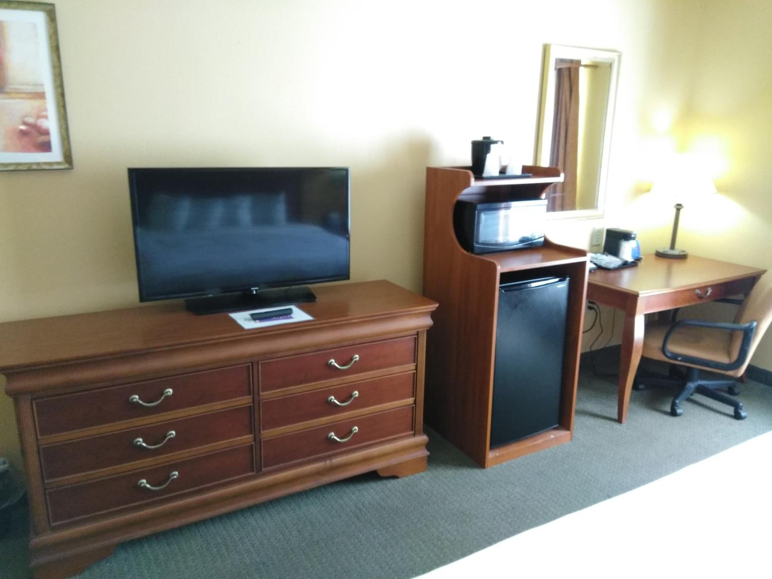 King Room - Mobility Access/Non-Smoking - Photo 3