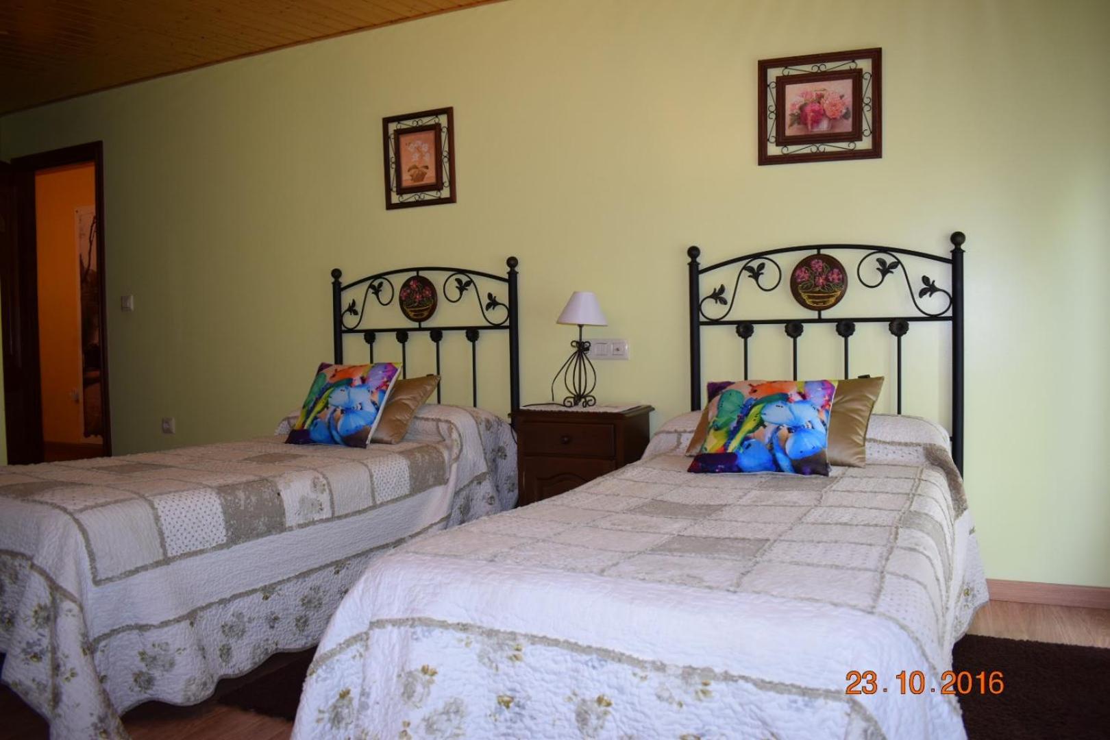 Deluxe Double Room with Balcony photo 3