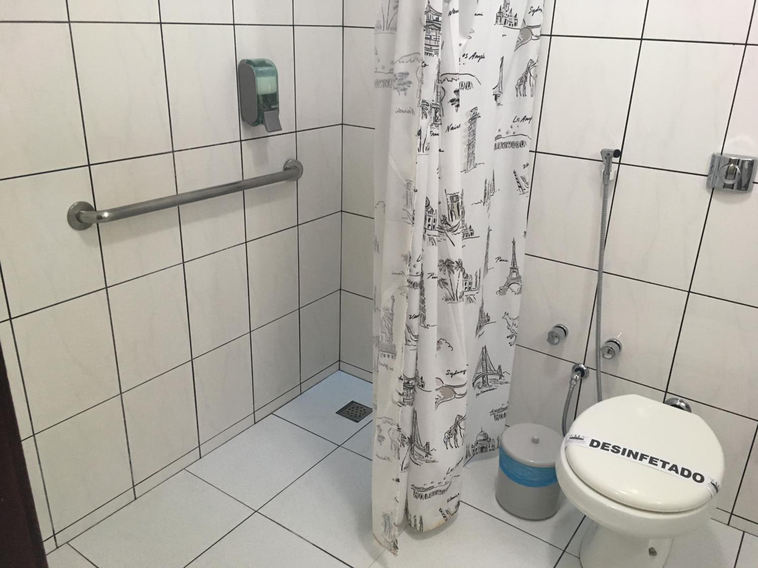 Double Room - Disability Access photo 3