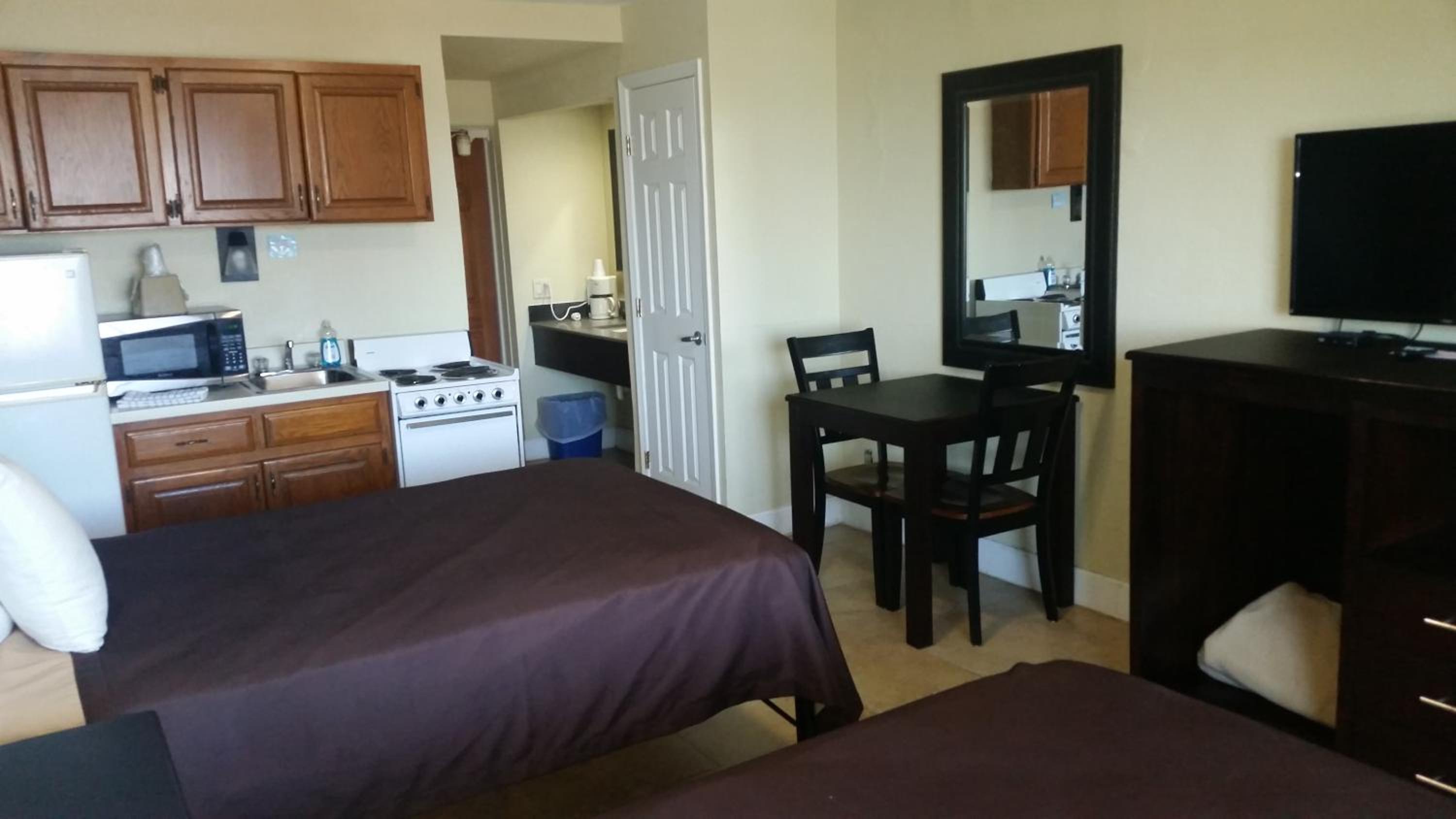 Double Room with Kitchen - Ocean Front View  - Photo 16