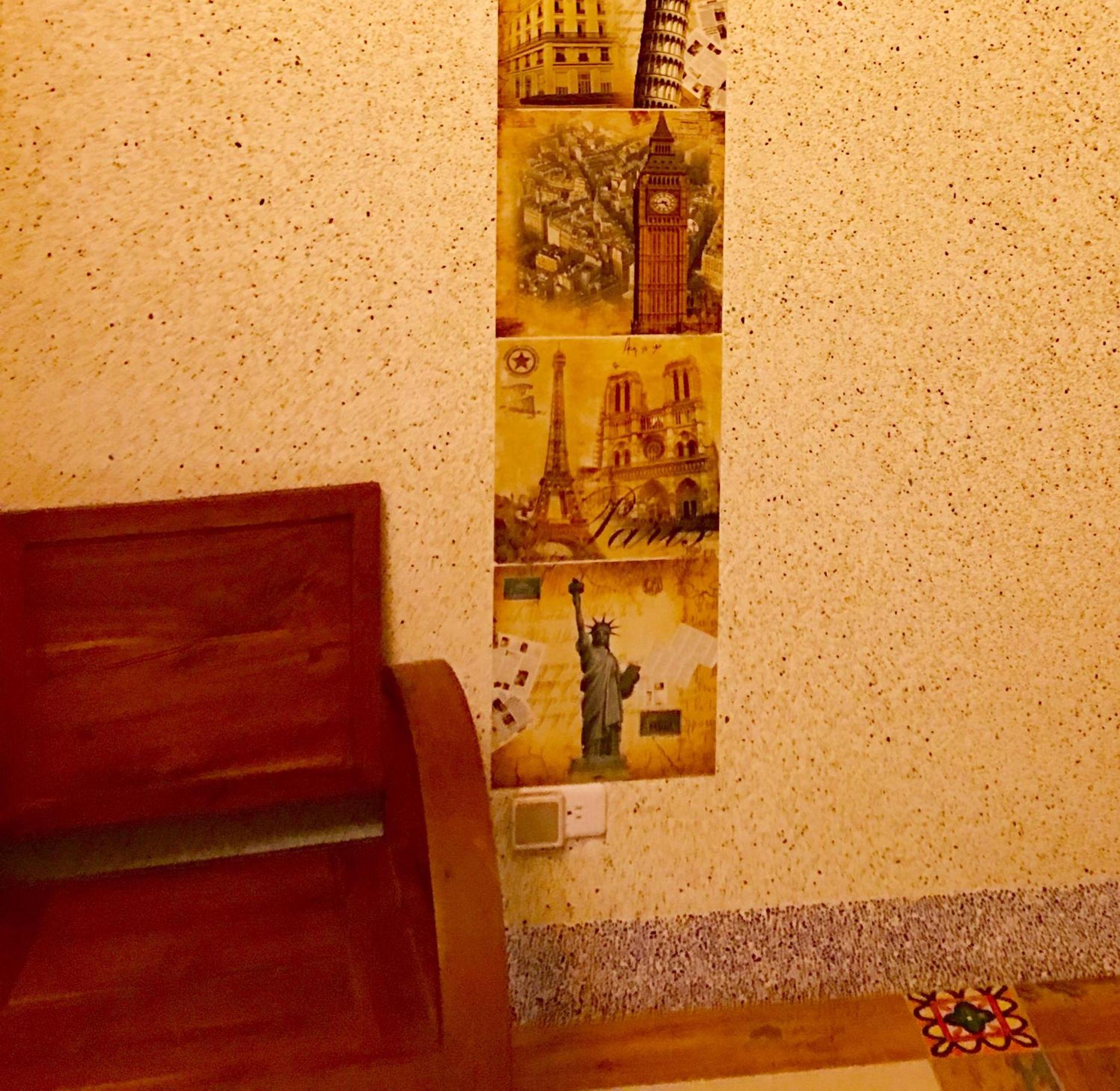 Deluxe King Room photo 3
