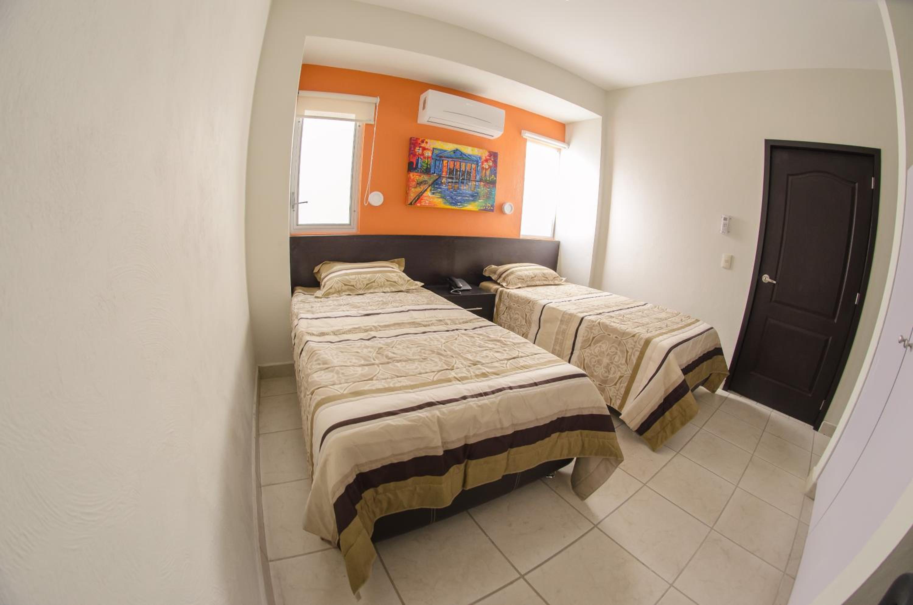 Triple Room - Photo 6