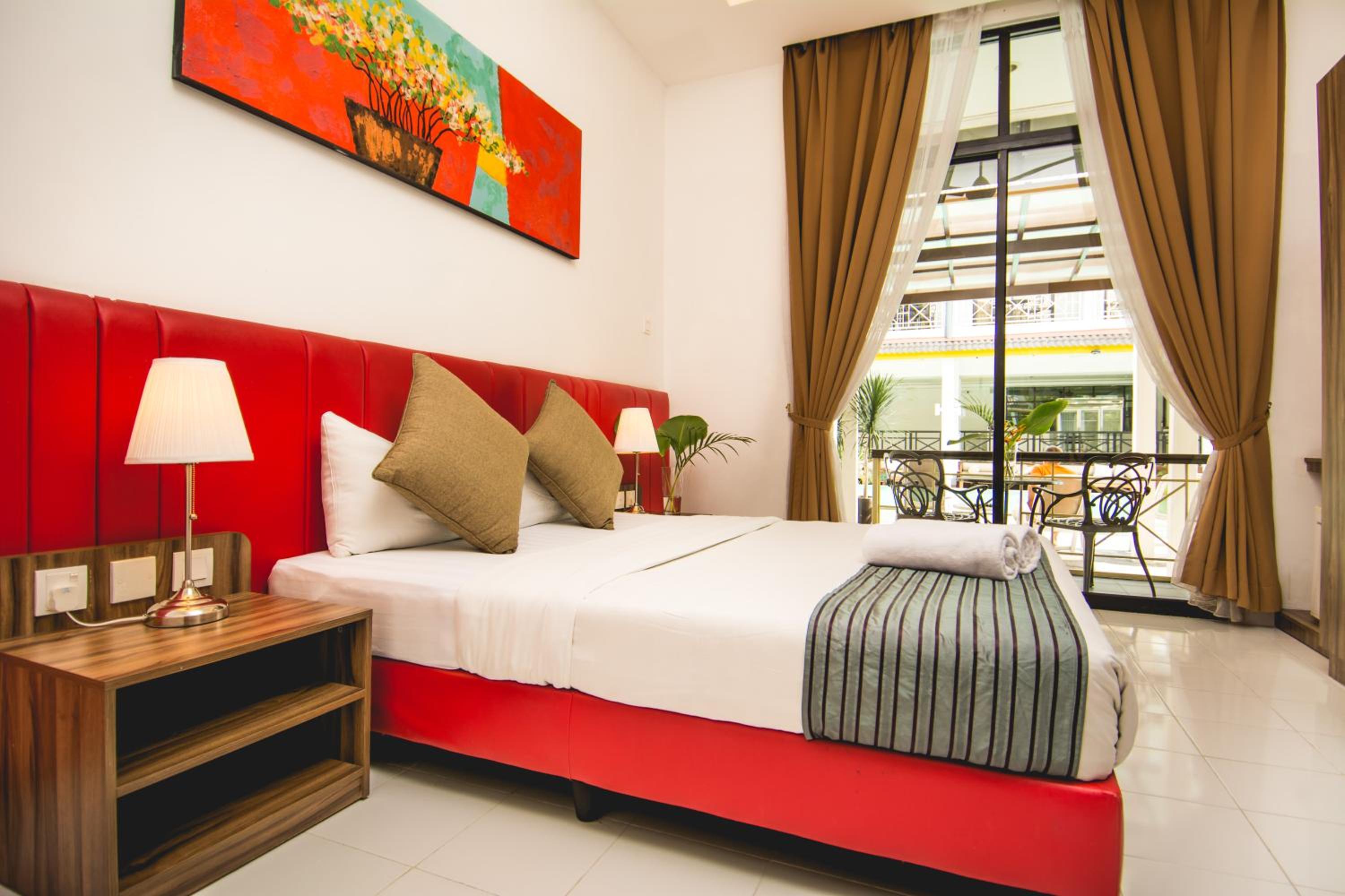 King Room with Pool View photo 1