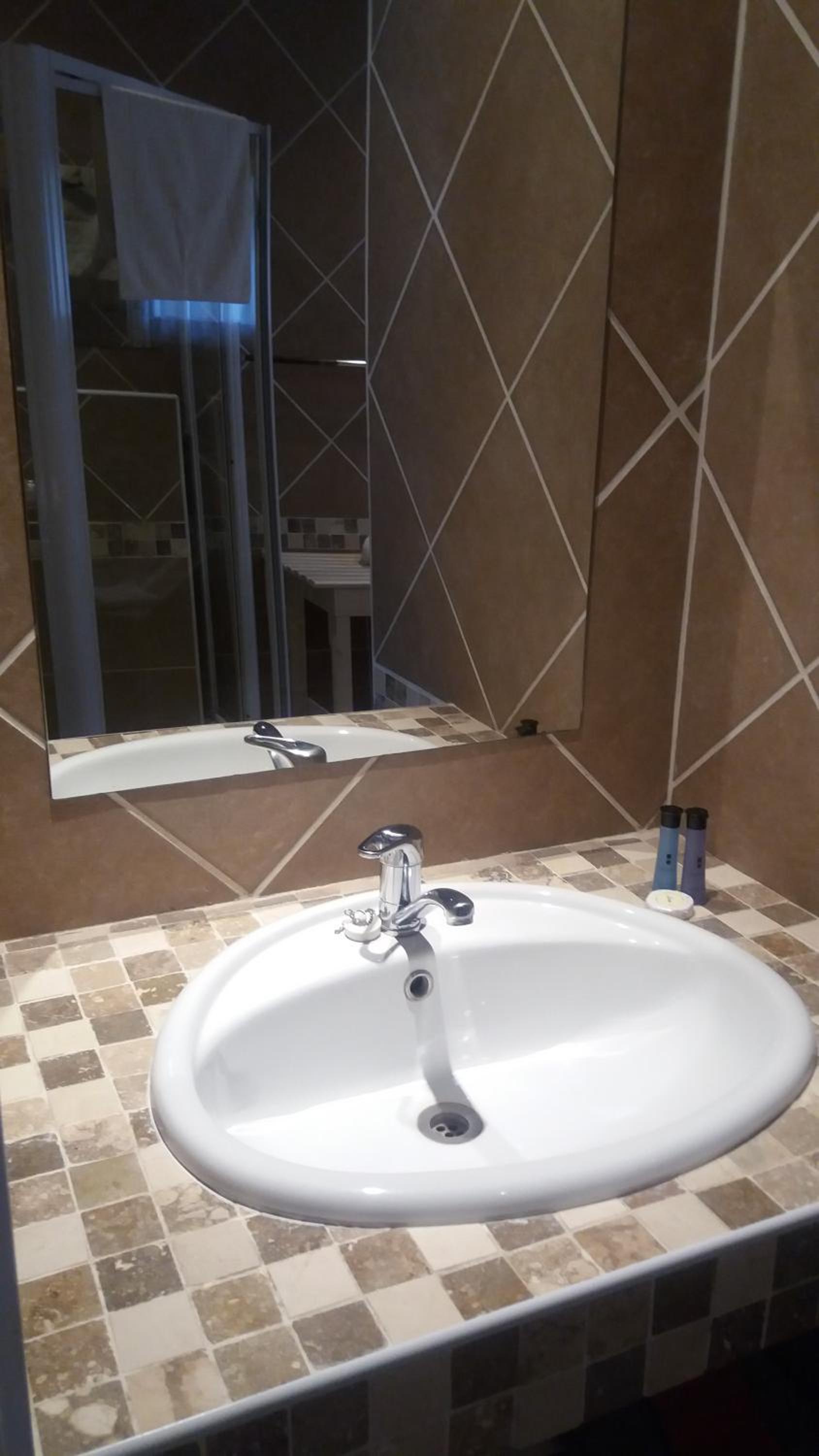 Superior Double Room - Photo 9