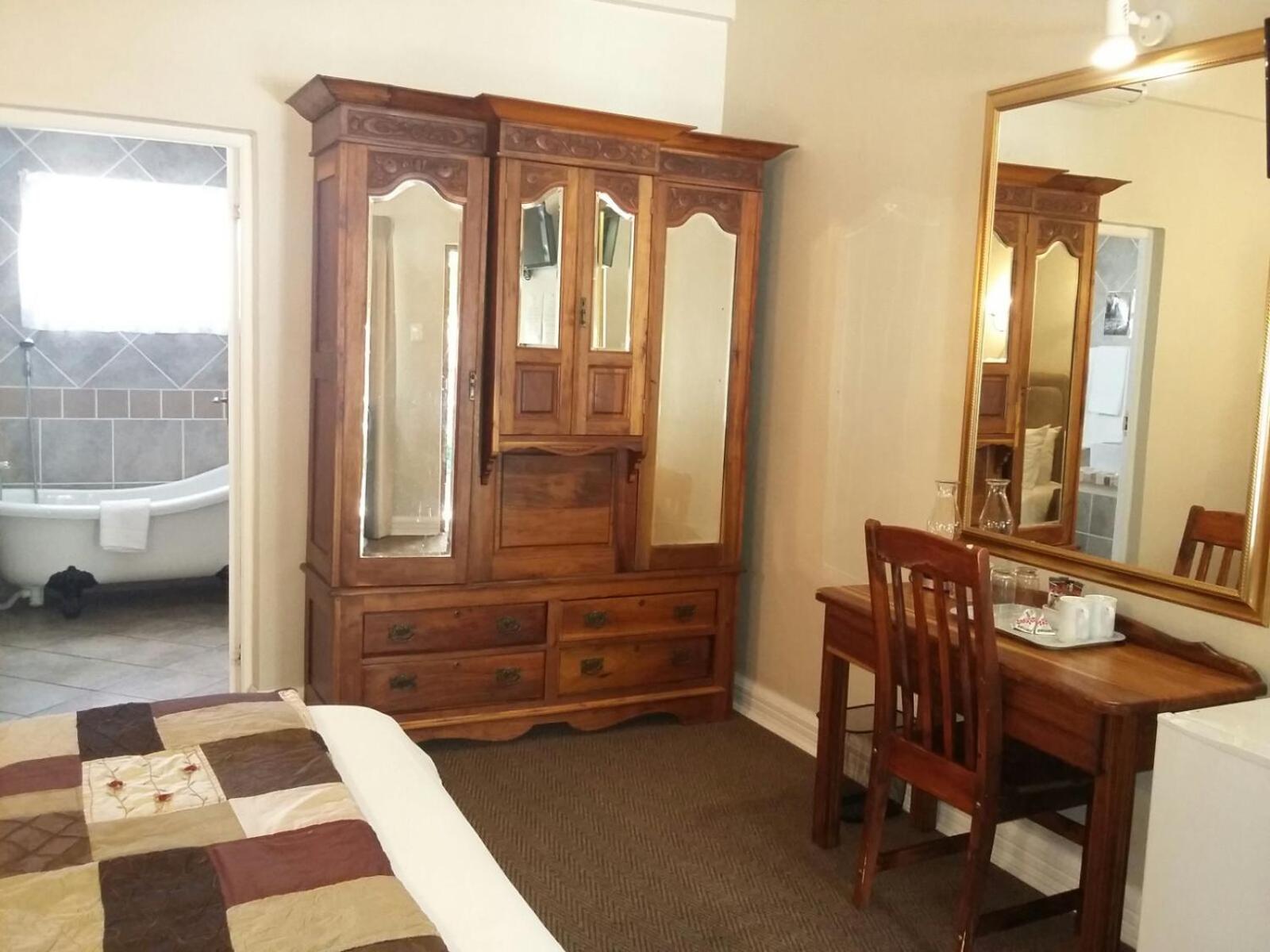 Superior Double Room - Photo 10