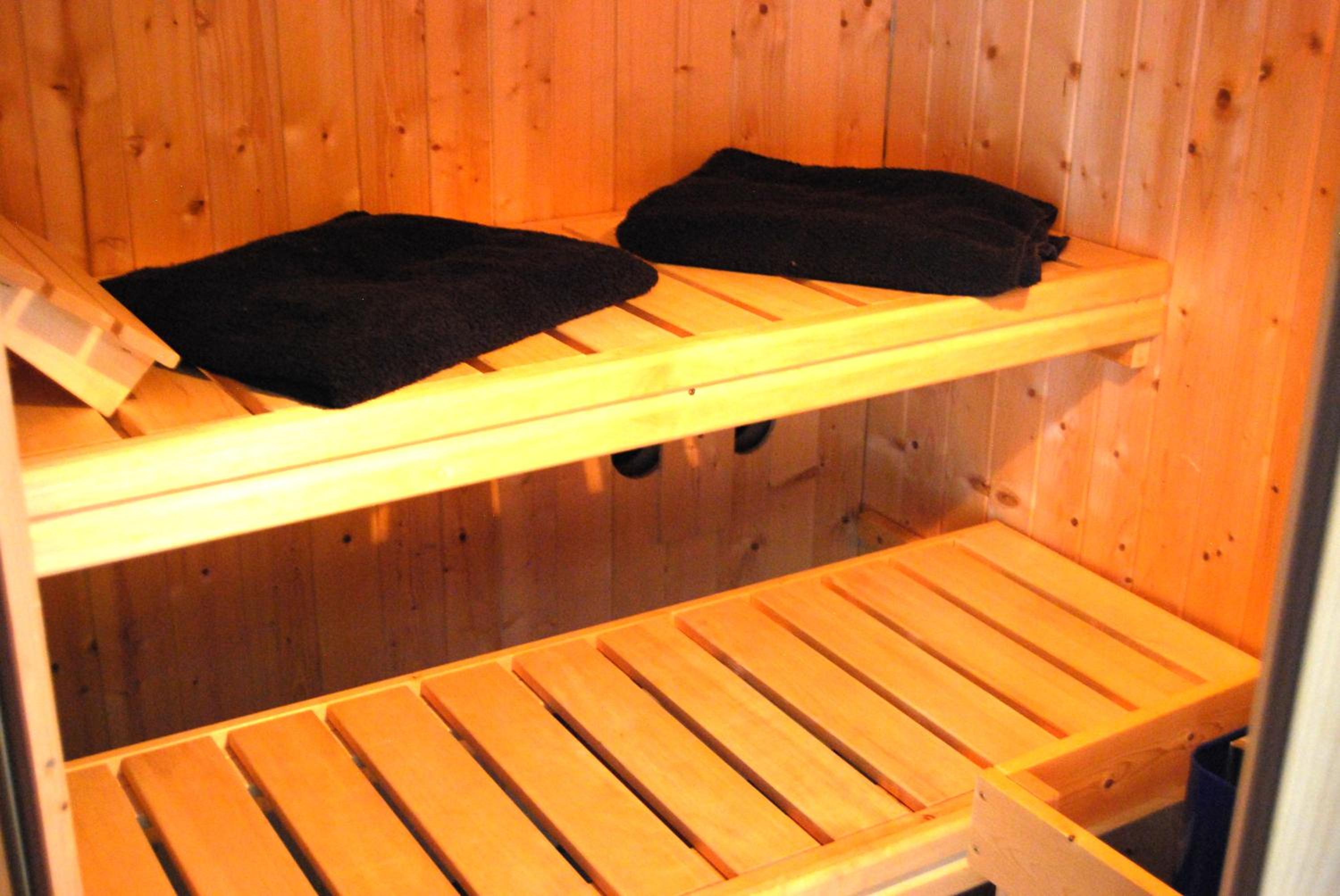 Apartment with Sauna photo 2