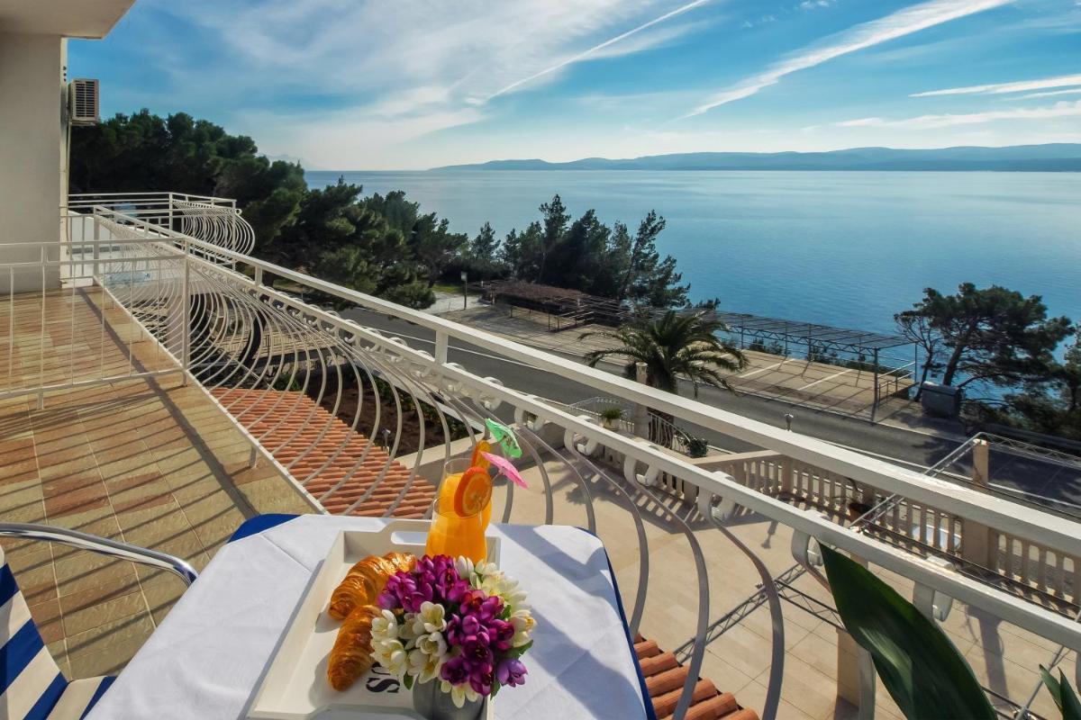 Queen Room with Sea View photo 1