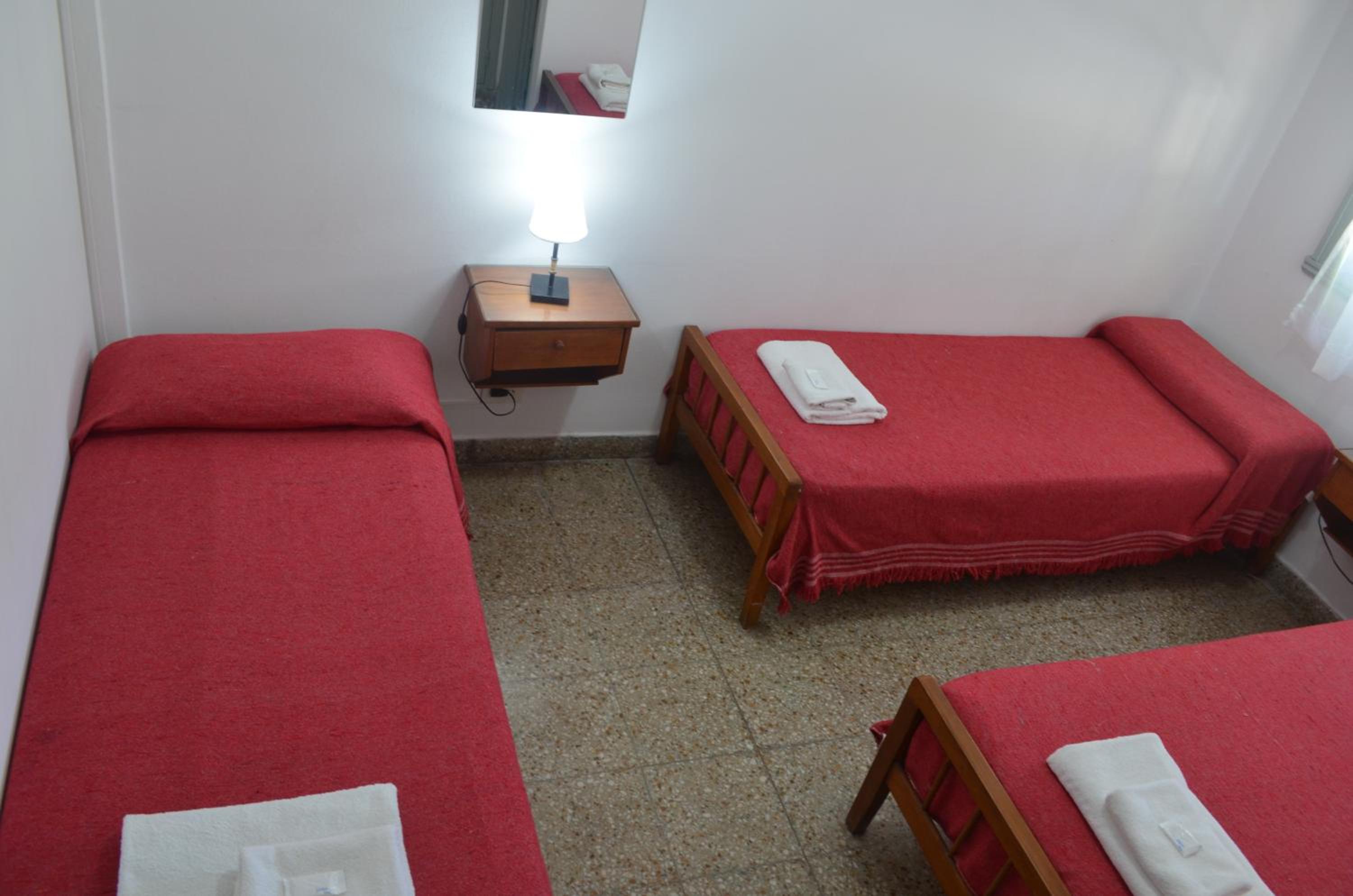 Triple Room (3 Beds)