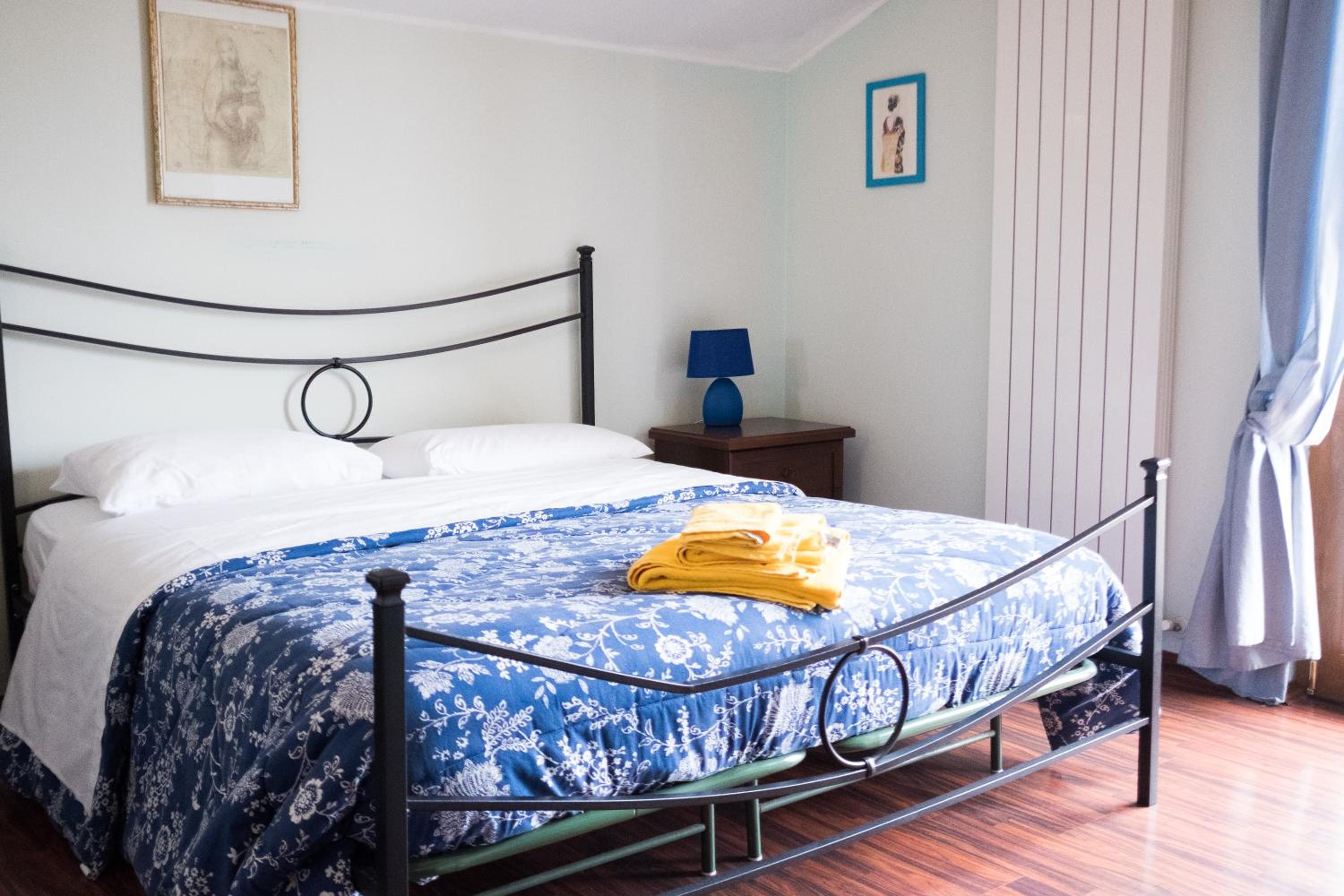 Standard Double Room photo 2