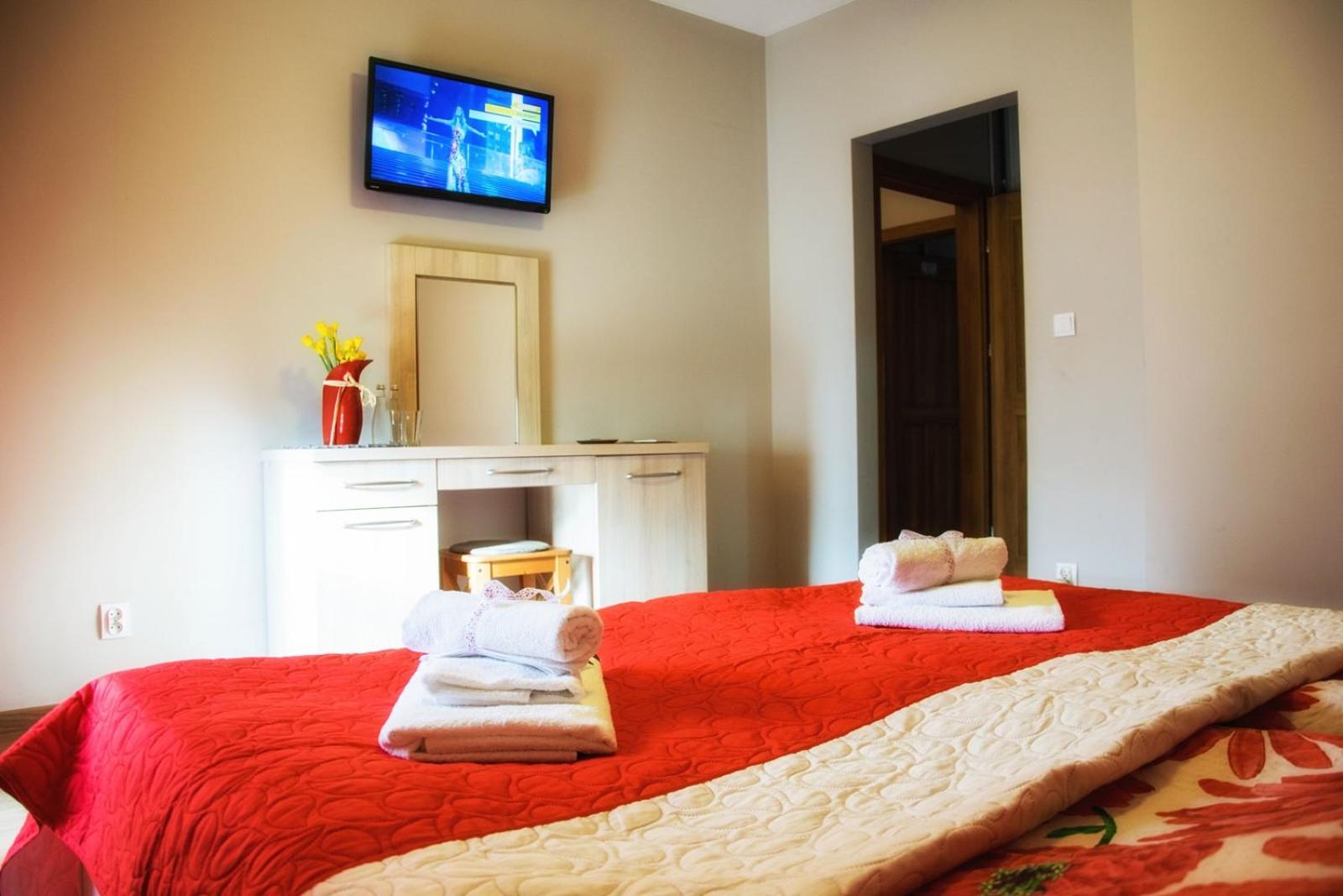 Double Room with Balcony - Photo 1