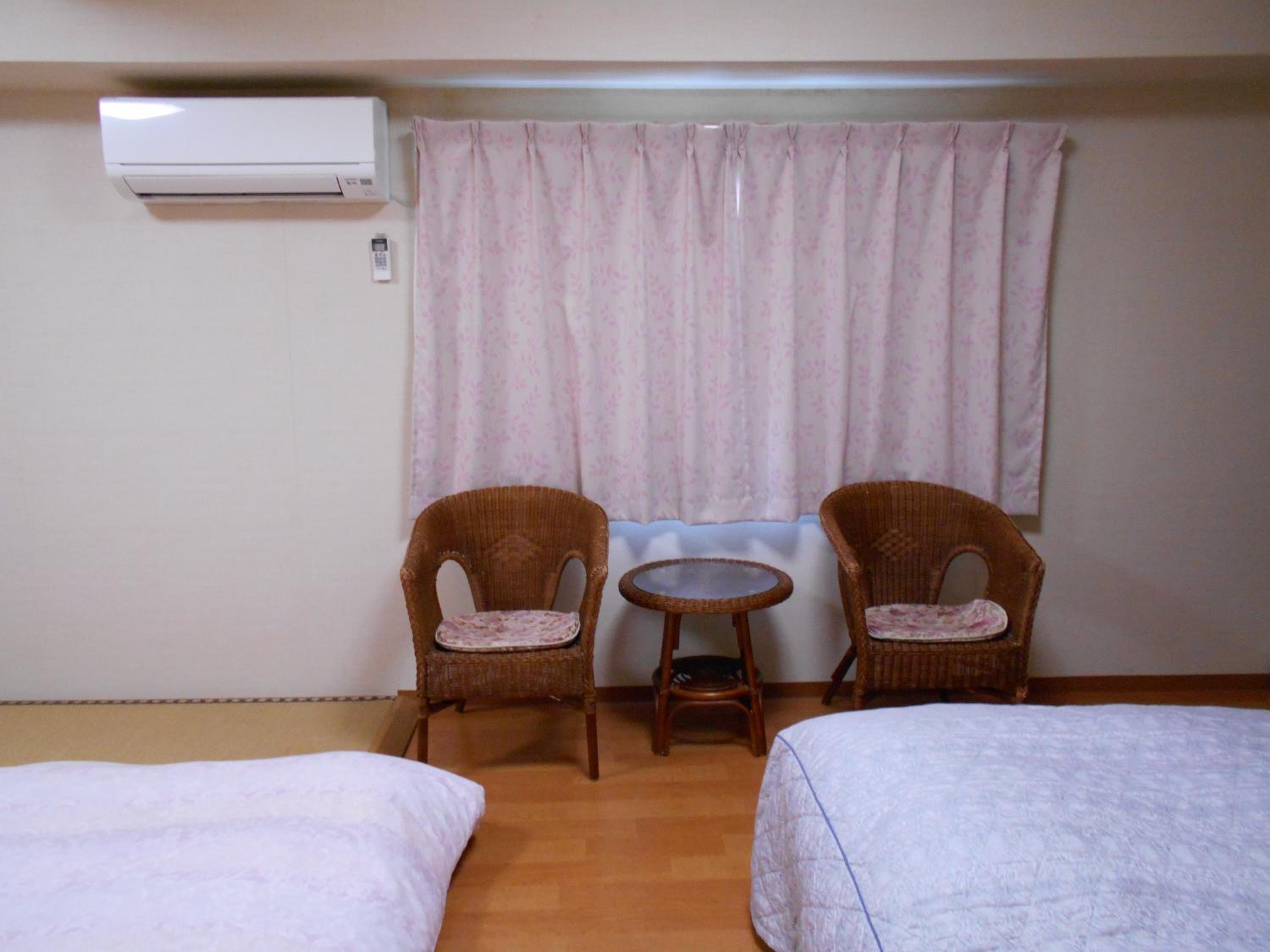 Double Room with Tatami Area - Non-Smoking