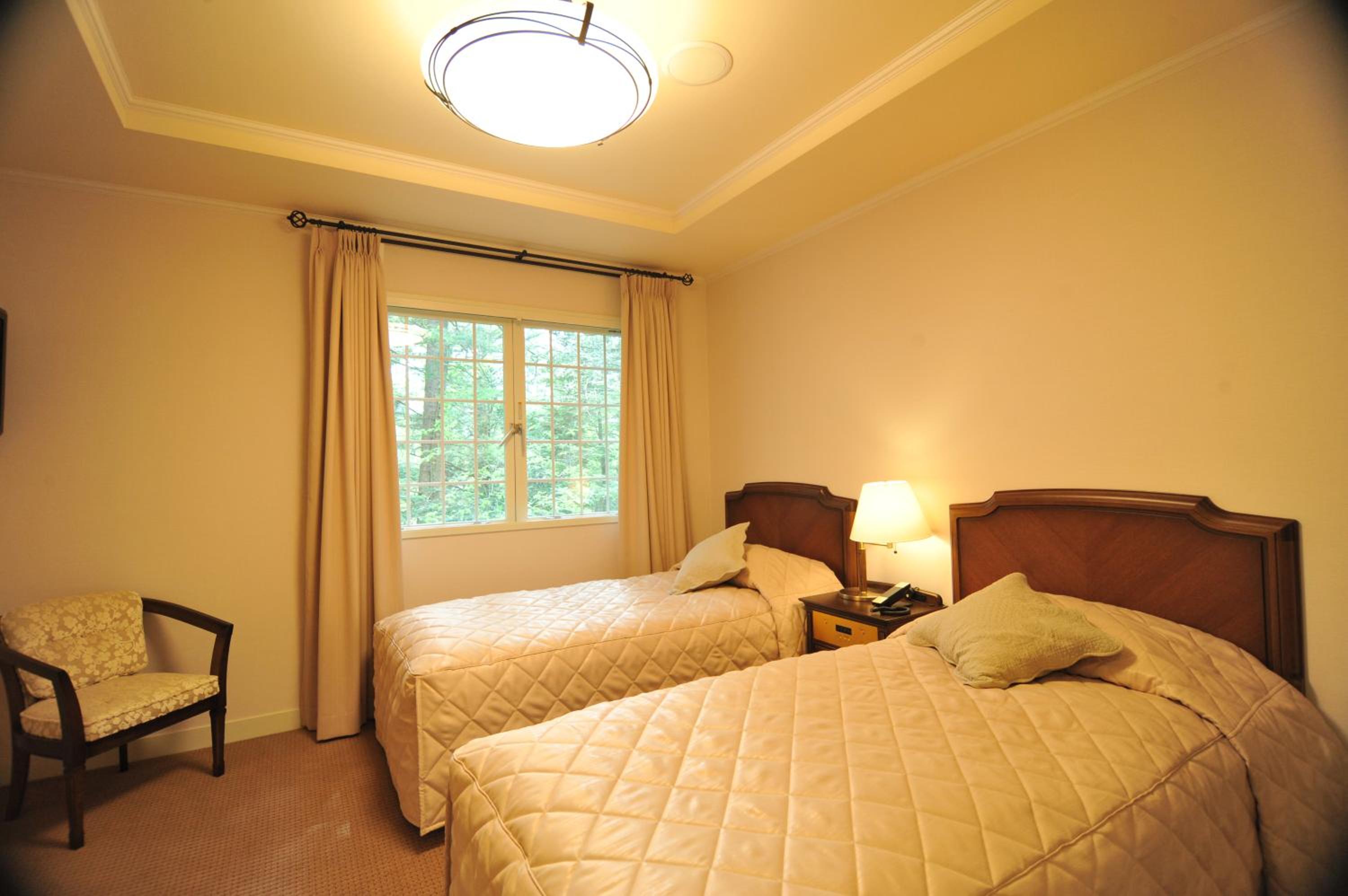 Twin Room - Annex - Check-out 10:30 photo 1
