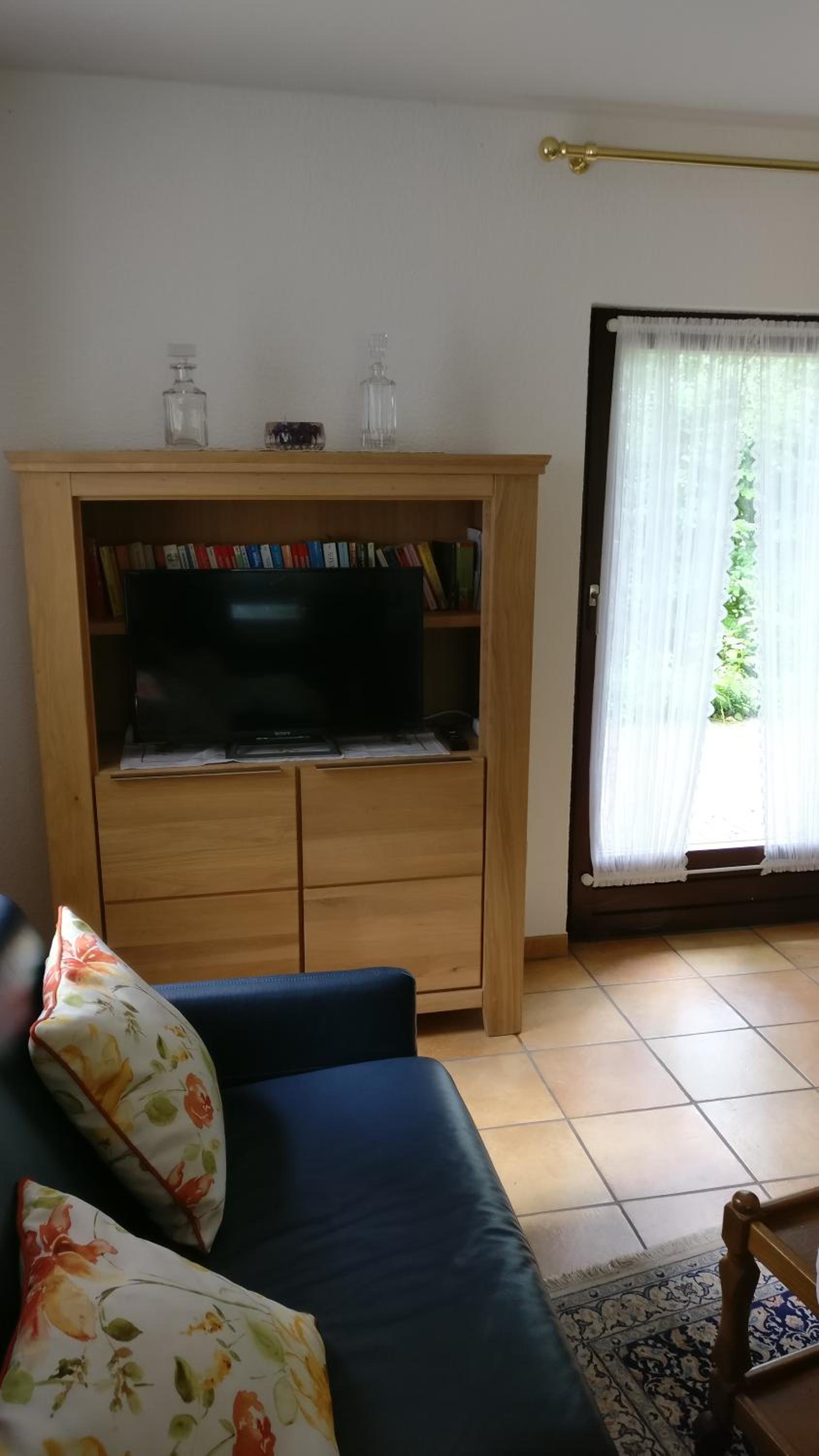 Apartment - Ground Floor photo 2