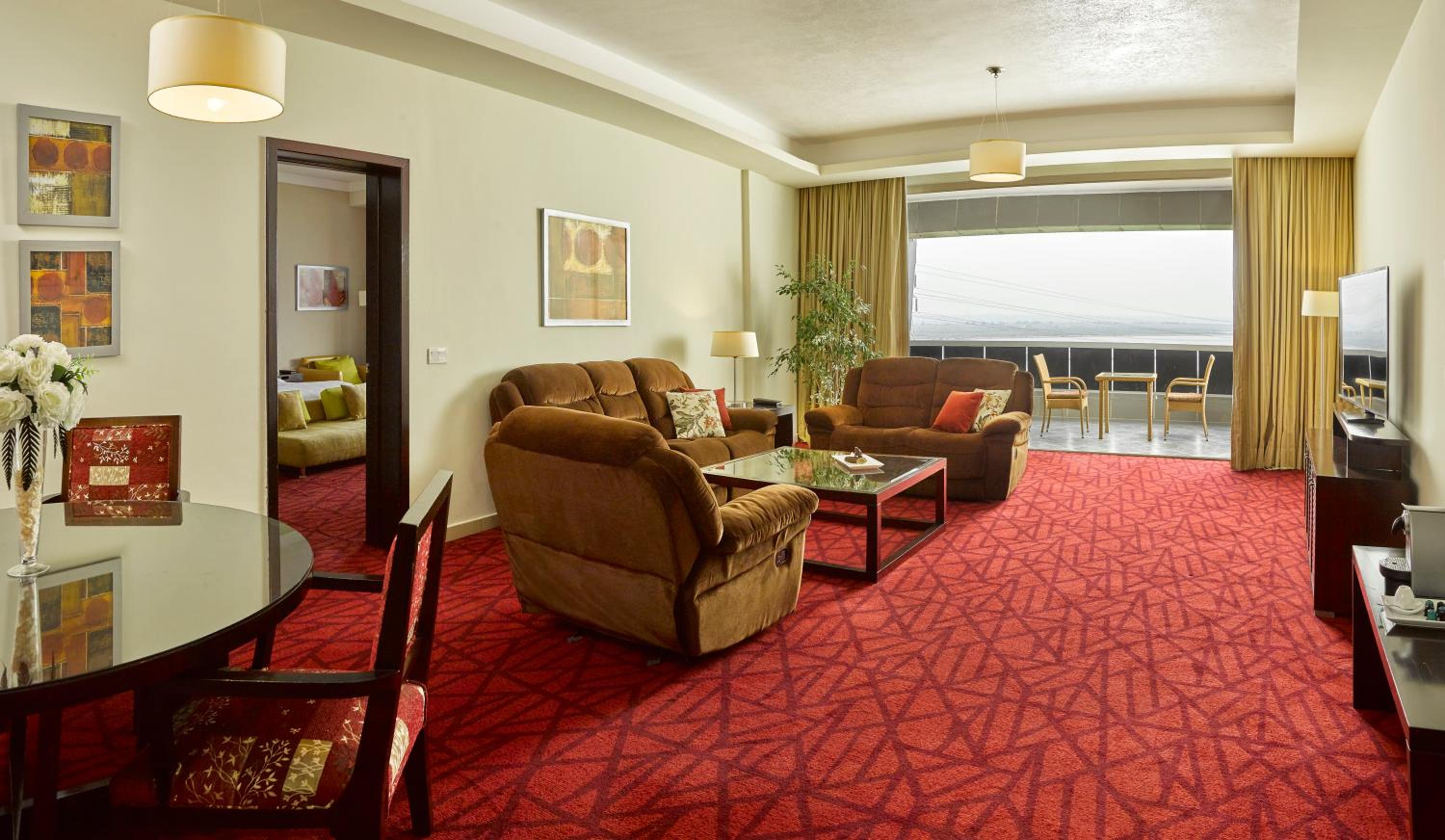 Suite with Terrace and Lounge Access - Photo 4
