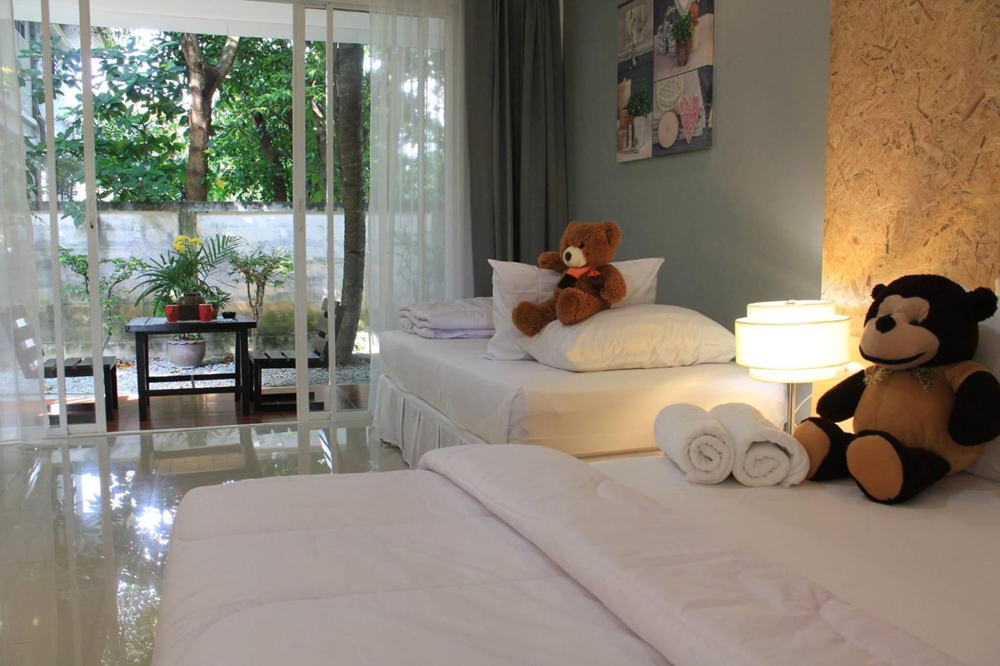 Triple Room with View - Photo 11